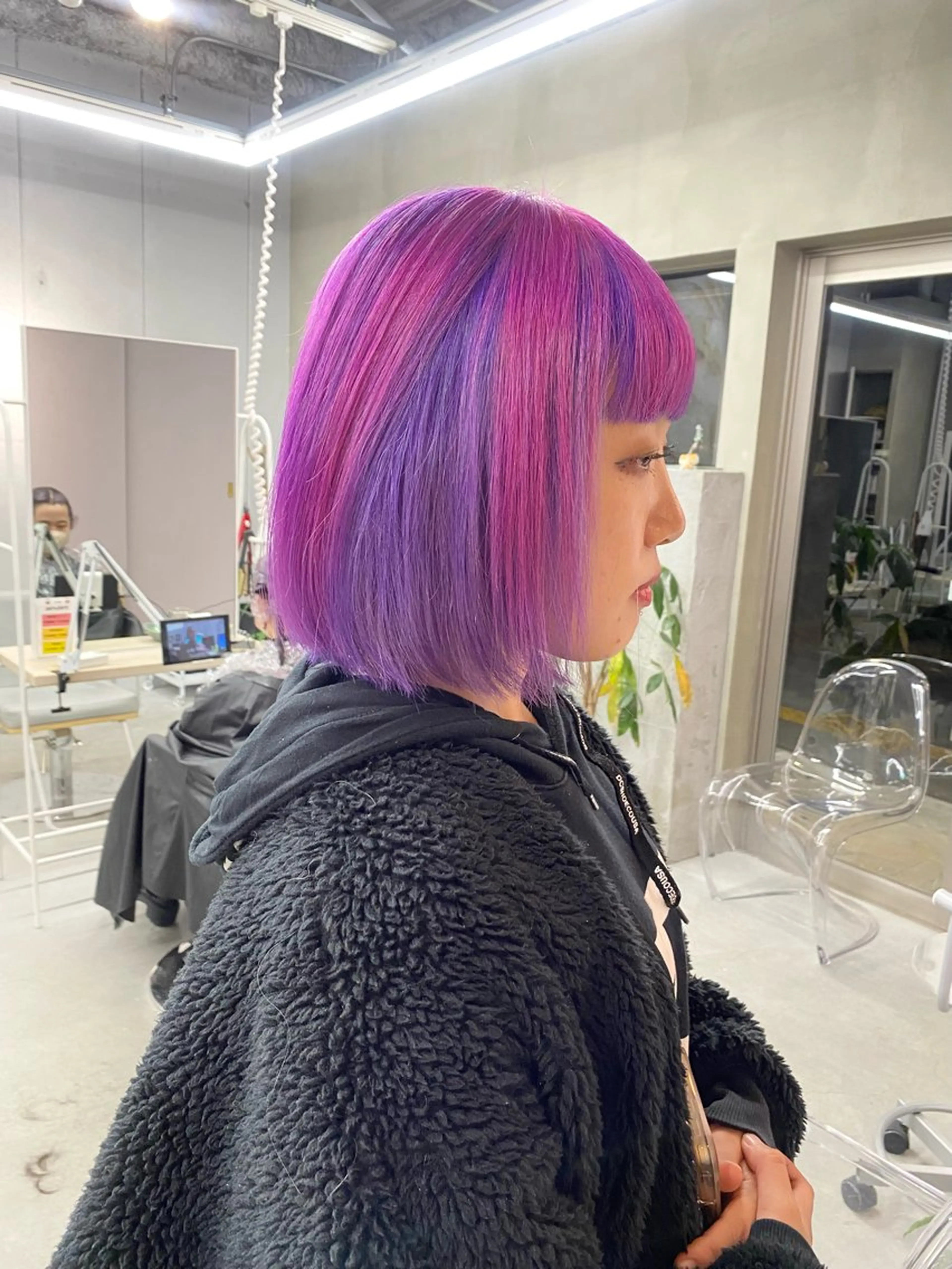 ショート カラー ヘアカラー qulim所属・前橋 姫奈のヘアスタイル