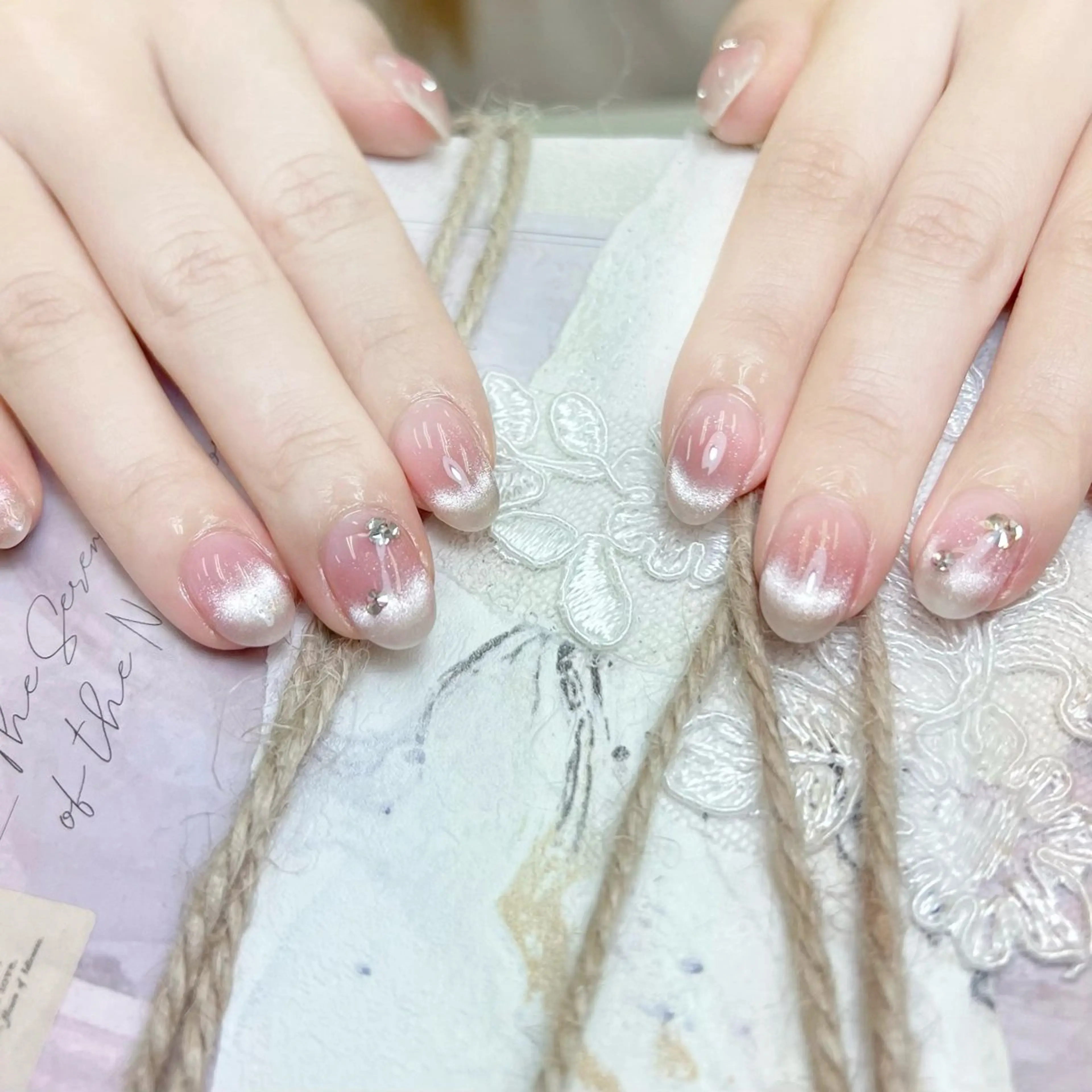ネイル Rosella Nail Salonのネイルデザイン