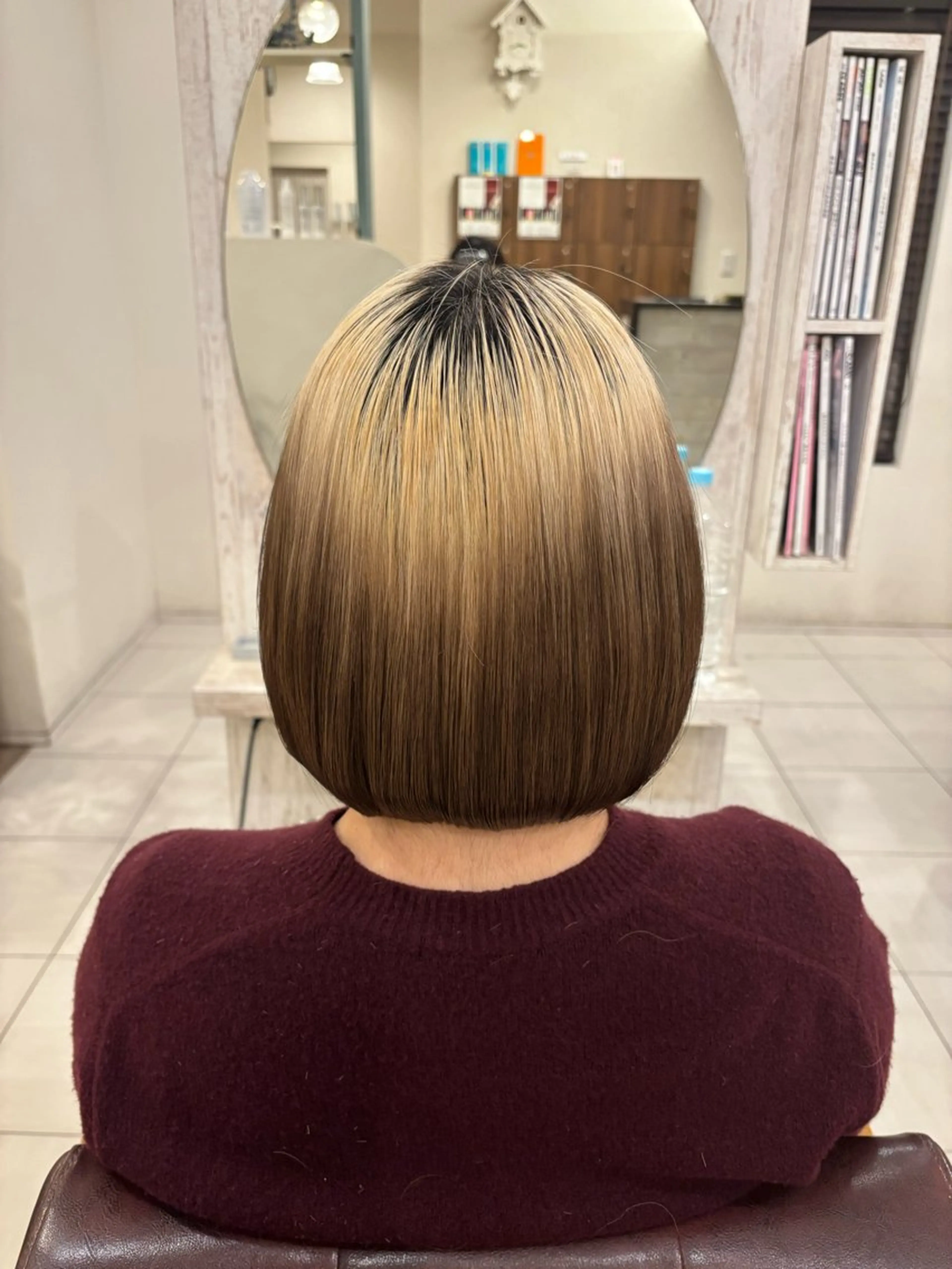 ショート ボブ ジュエプリュム所属・Tomo とものヘアスタイル