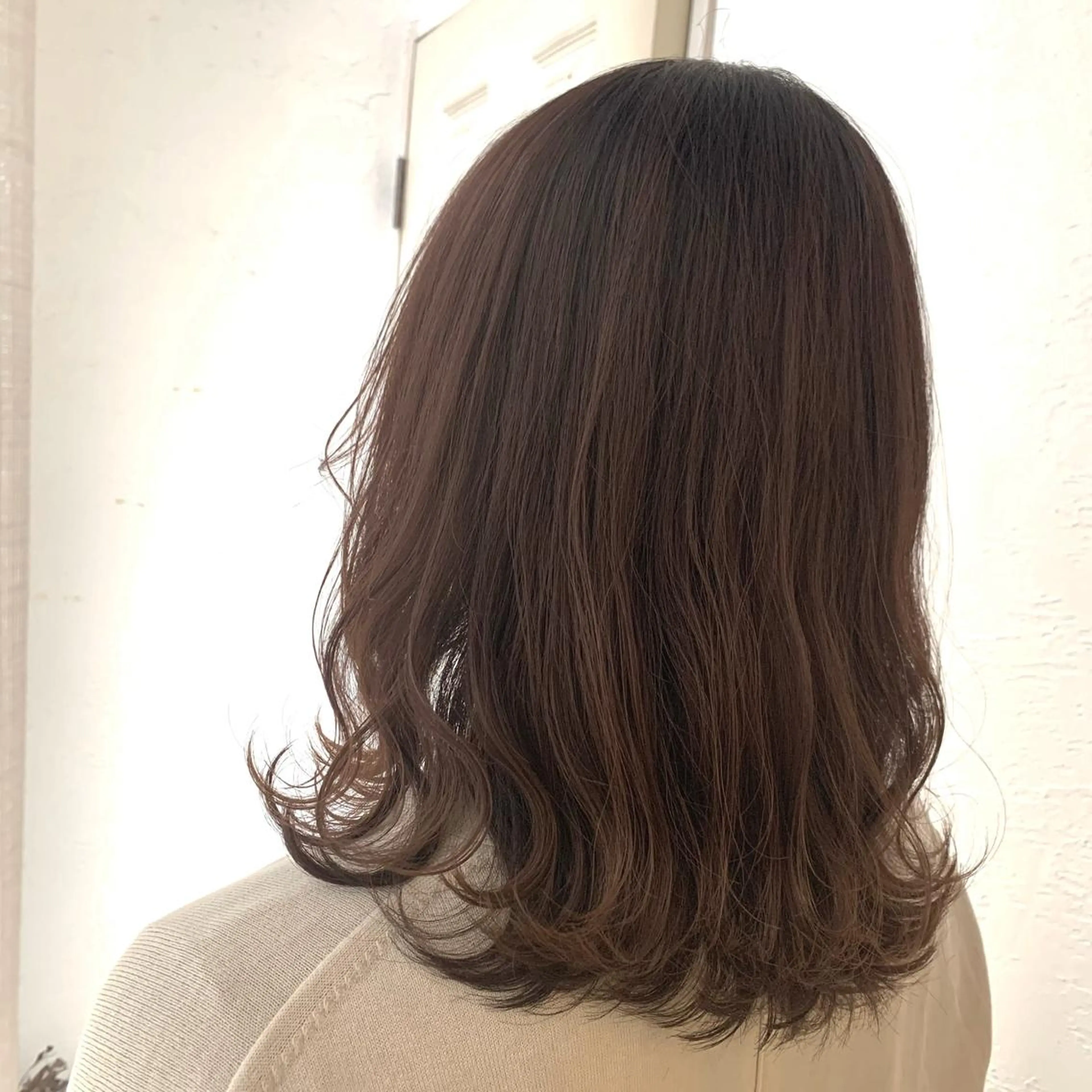 セミロング カラー カット ヘアカラー タナカ マナミのヘアスタイル