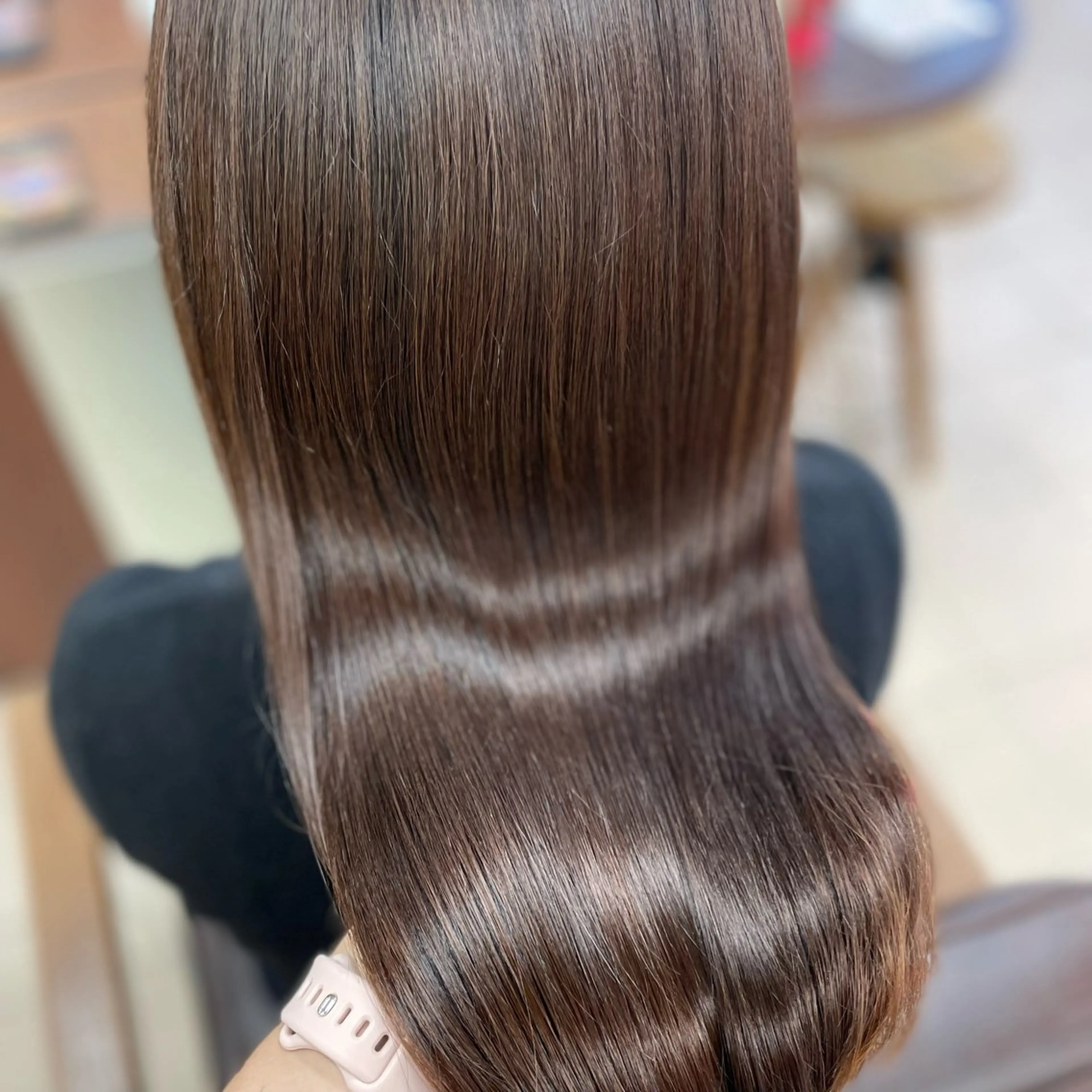セミロング カラー 髪質改善 トリートメント ヘアカラー トリートメント ハイトーン×デザイン 🪽🫧HIKARIのヘアスタイル