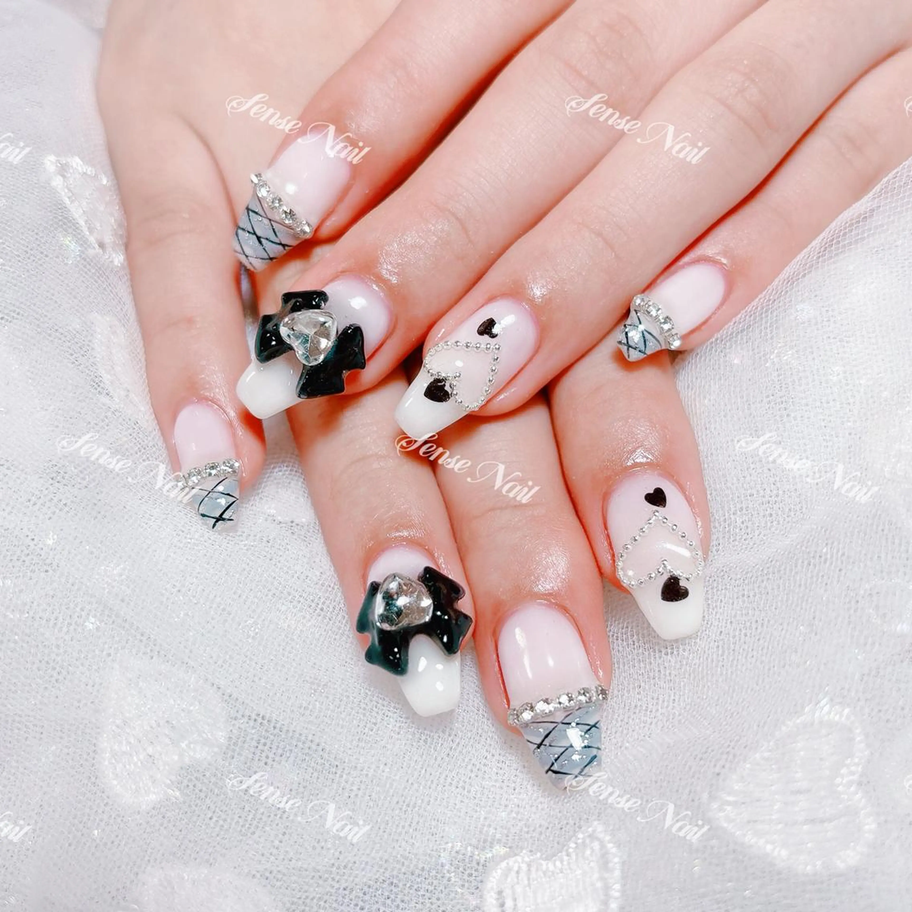 ネイル ハンドネイル Bunny 🐰のネイルデザイン