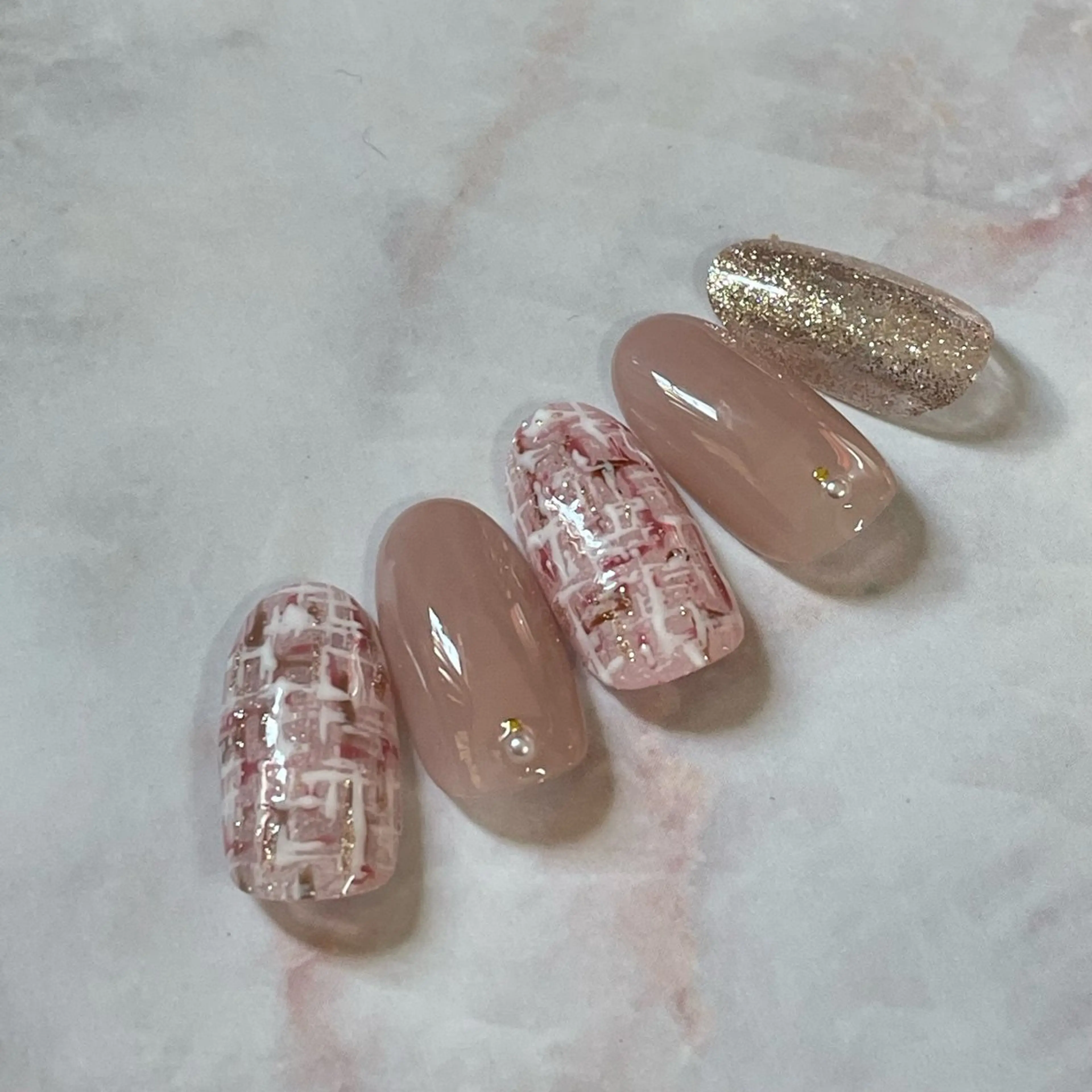 ネイル ツイードネイル nailroom lilasのネイルデザイン