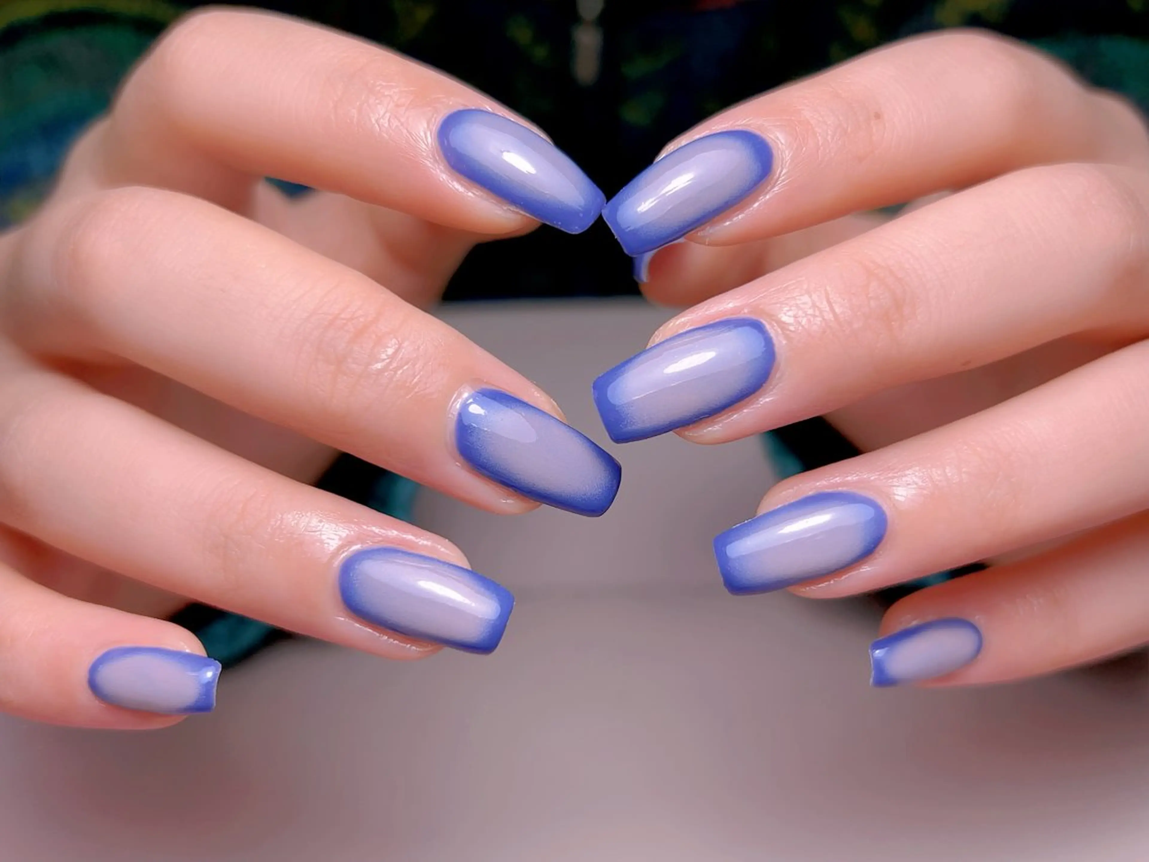 ネイル フレンチネイル ジェルネイル グラデーション 韓国ネイル マグネットネイル ハンドネイル 【長さ出し】 IRIS NAILのネイルデザイン
