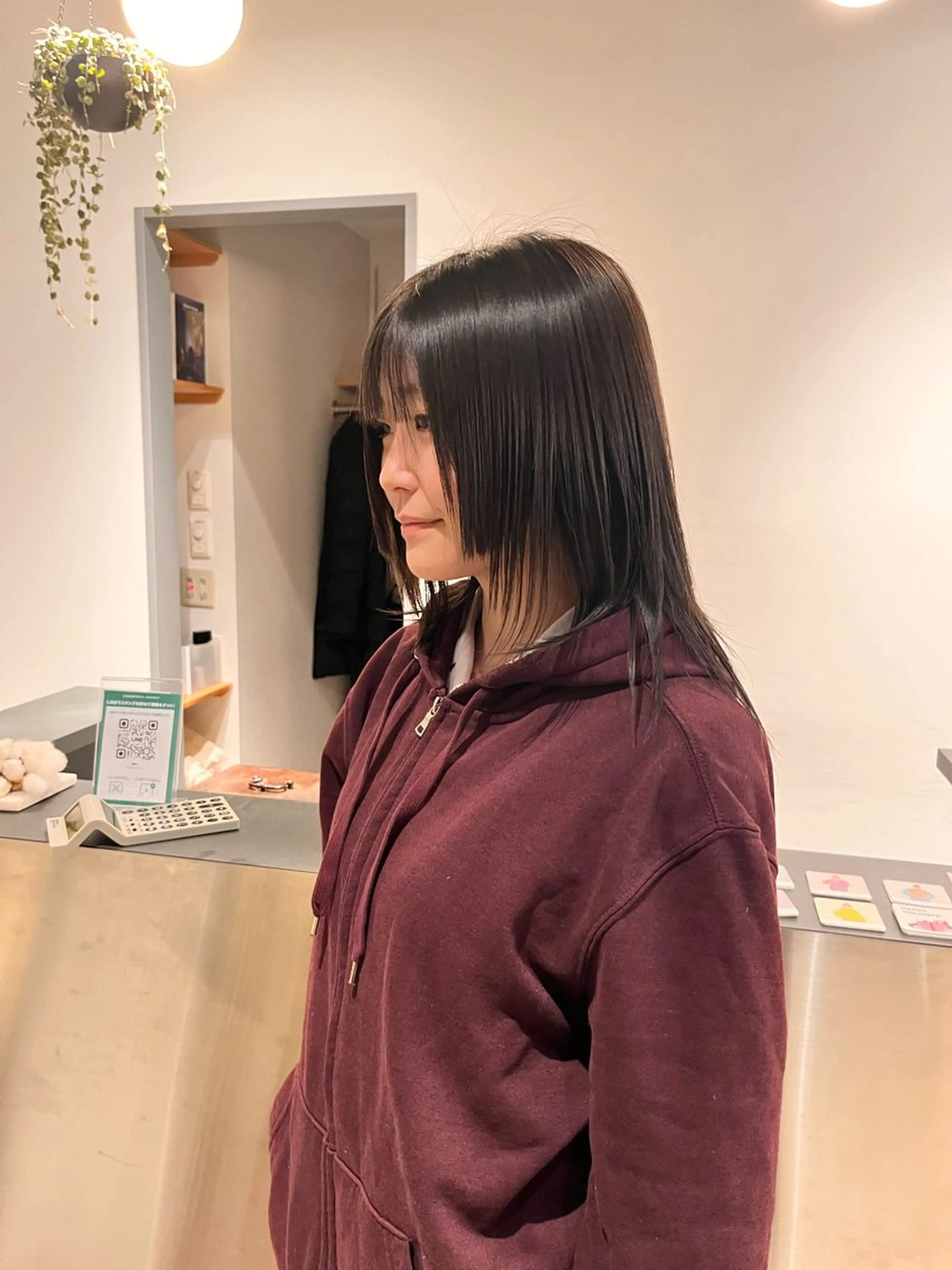 ミディアム piilo /佐田國 友真のヘアスタイル