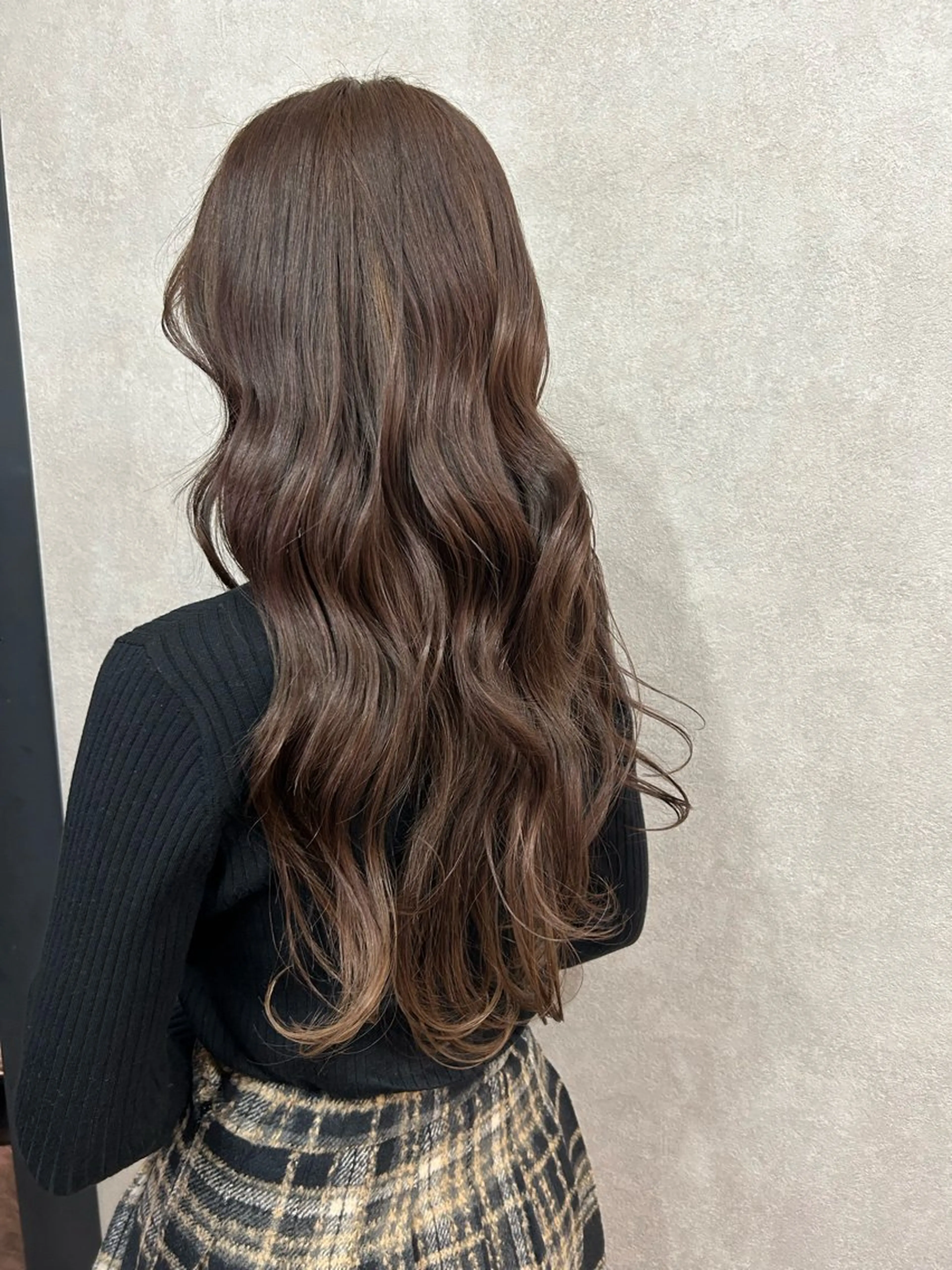 ロング カラー ヘアカラー トリートメント ［極潤］ヒアルロン酸 🫧カラー髪質改善のヘアスタイル
