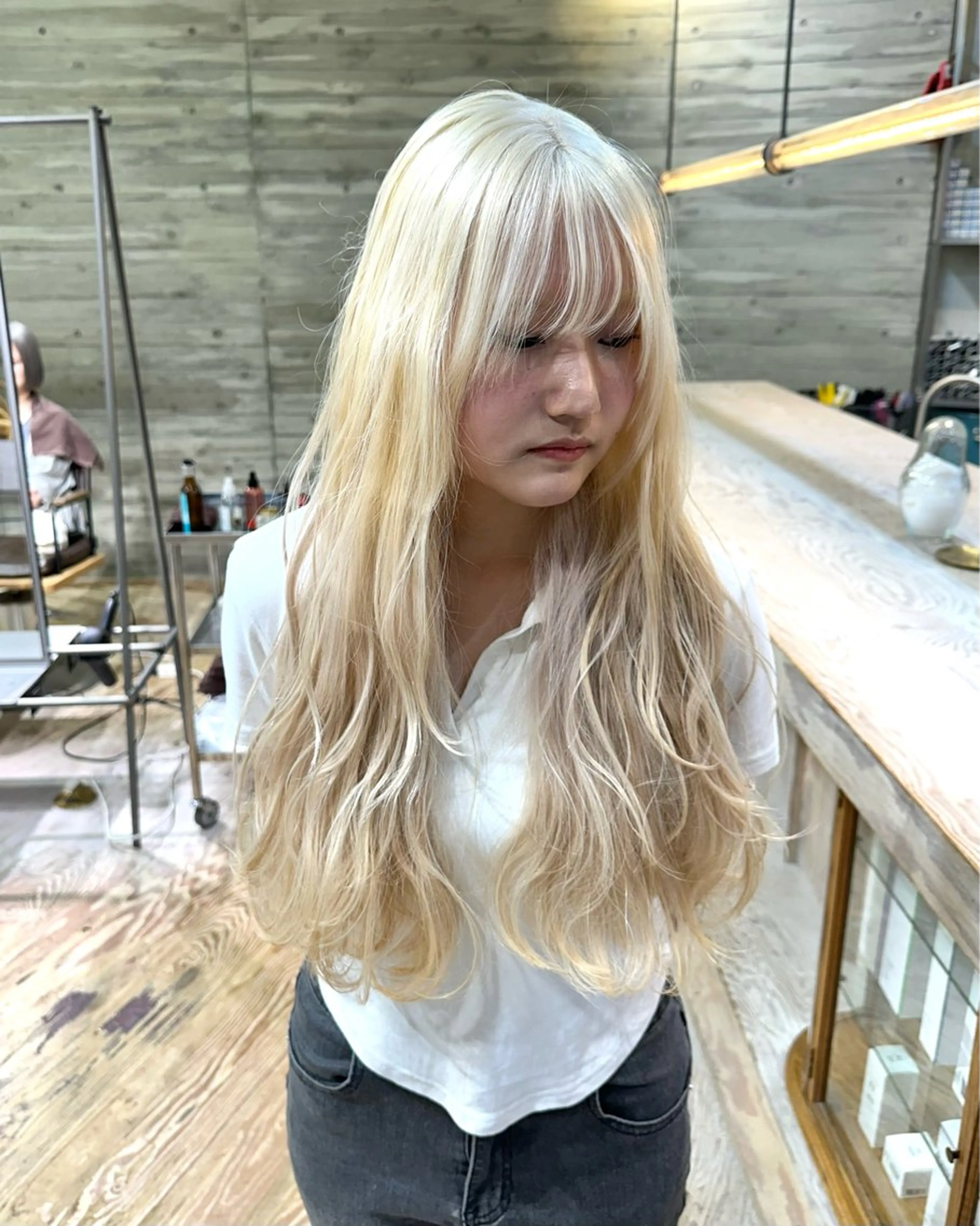 ロング ヘアカラー トリートメント 抜きっぱなしブロンド ササキカズマのヘアスタイル