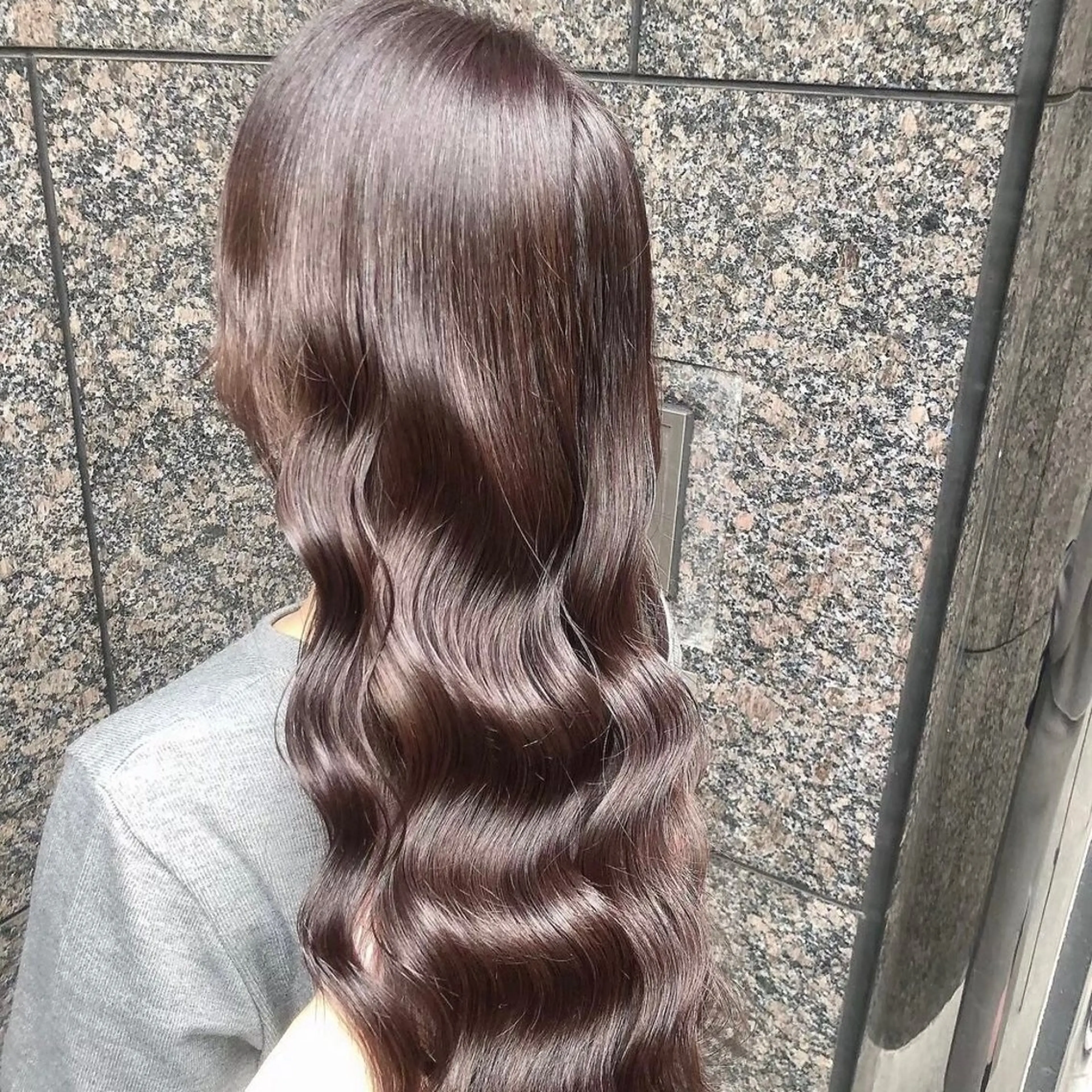 ロング 田中 励也 縮毛矯正のヘアスタイル