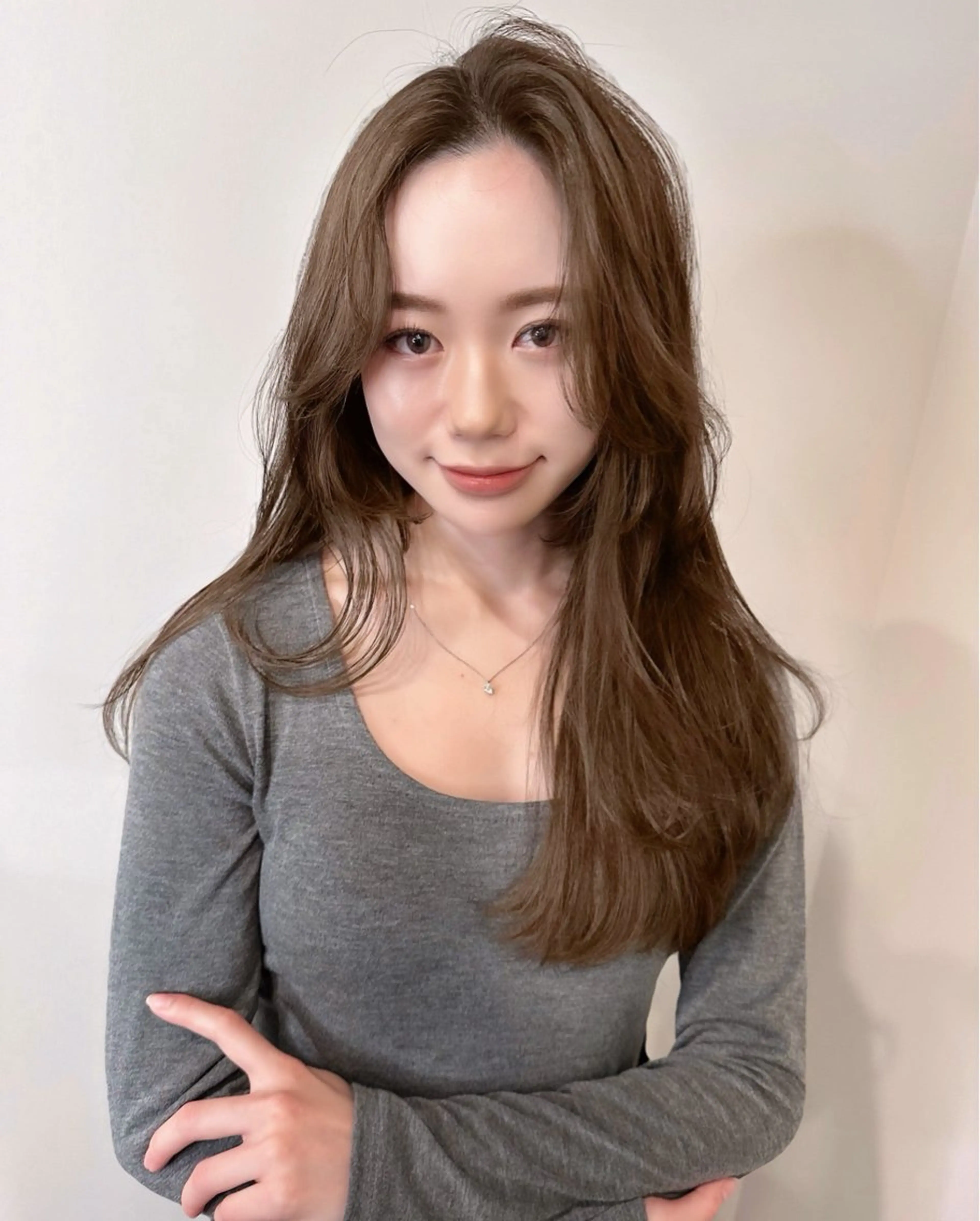 ロング カラー ヘアカラー トリートメント ヘアセット IVE所属・ブリーチなし🤍 渋谷／原島杏奈のヘアスタイル
