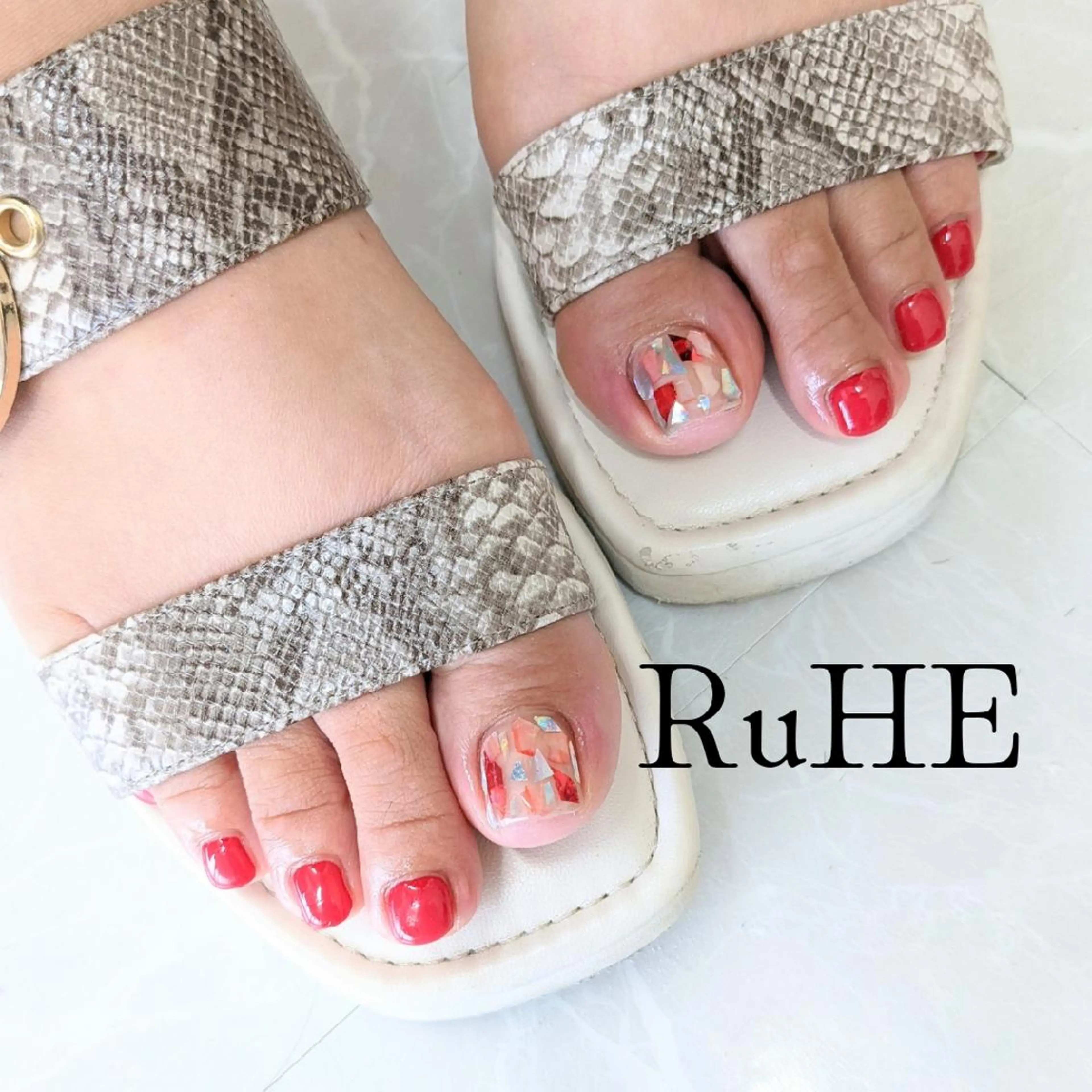 ネイル アートネイル フットネイル RuHE （BB nail)のネイルデザイン