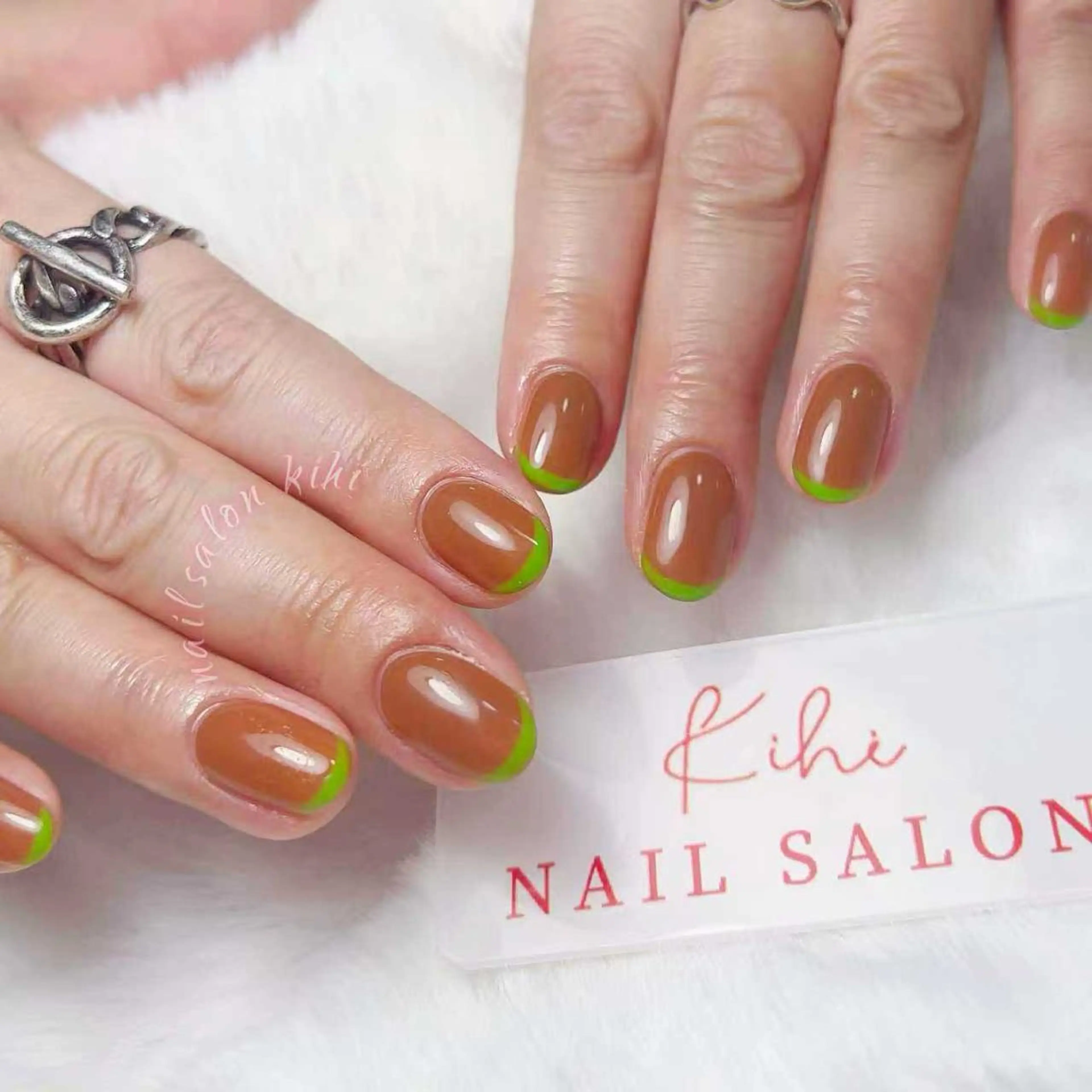 ネイル アートネイル フレンチネイル ジェルネイル グラデーション 韓国ネイル ハンドネイル 💕鈴木ユリ パラジェル/オフ無料のネイルデザイン