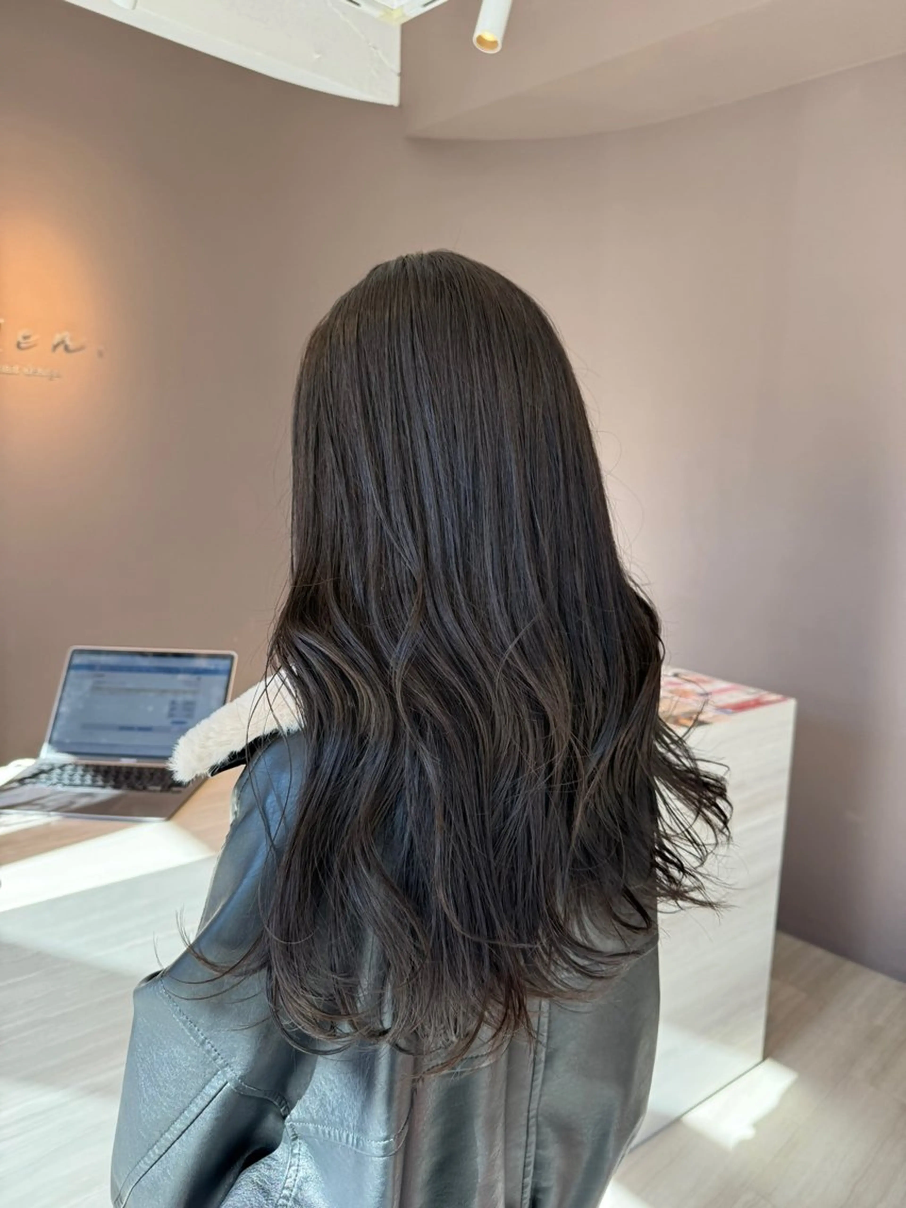 ロング カット ヘアカラー トリートメント Lien.テラダ 各務原スタイリストのヘアスタイル