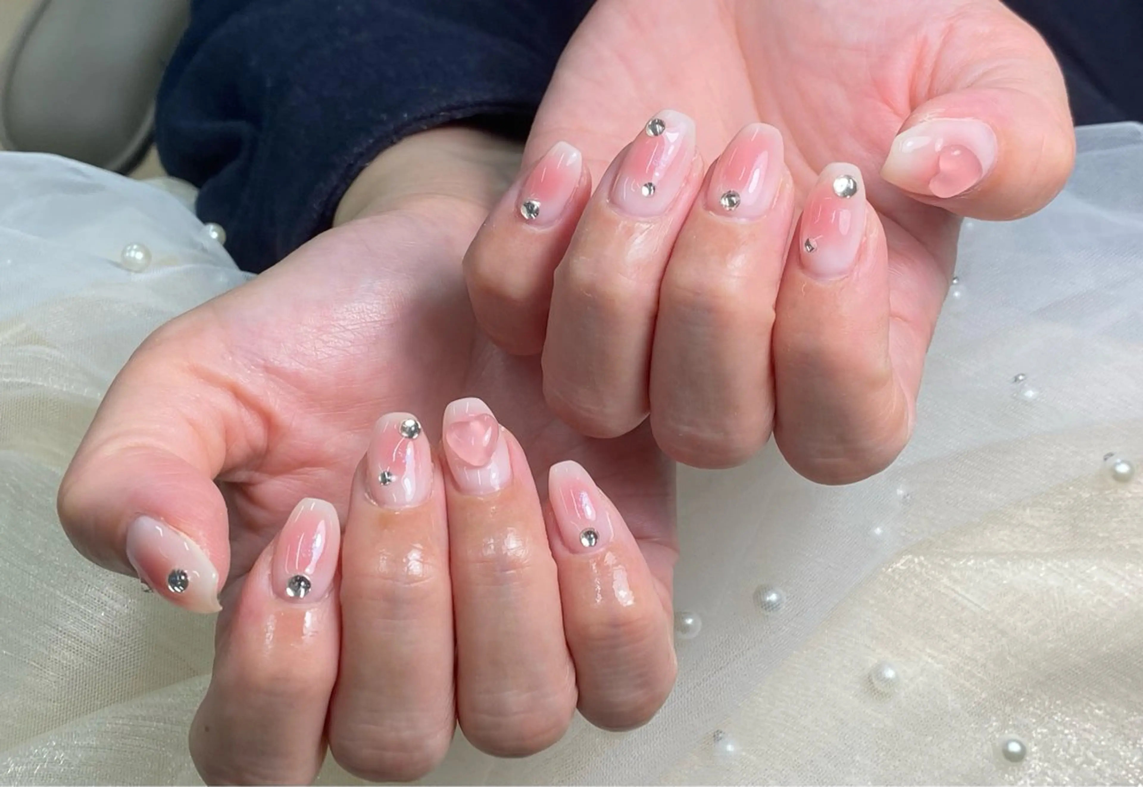 ネイル ハンドネイル ToliyDeliy Keilyのネイルデザイン