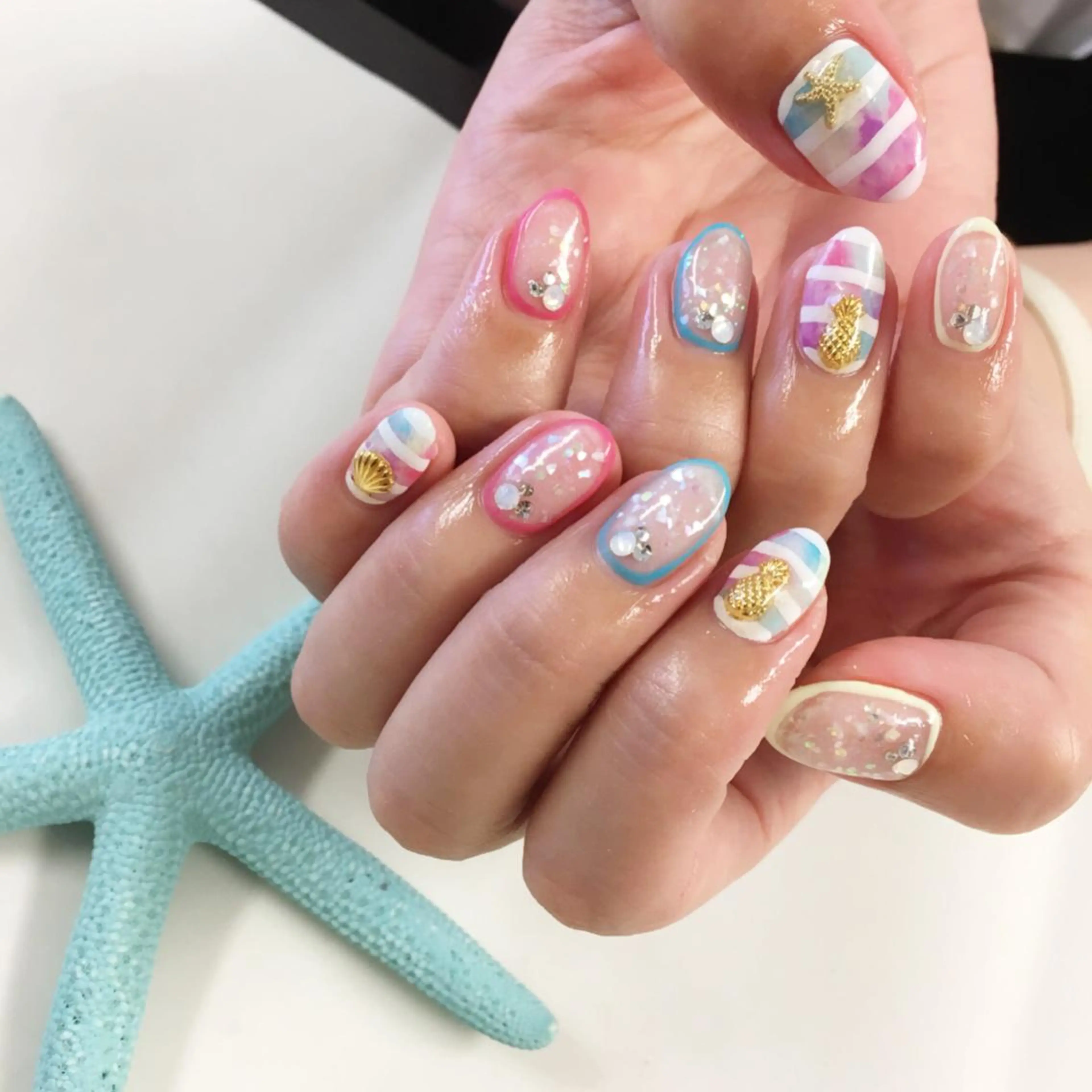 ネイル ジェルネイル SHINE NAILのネイルデザイン