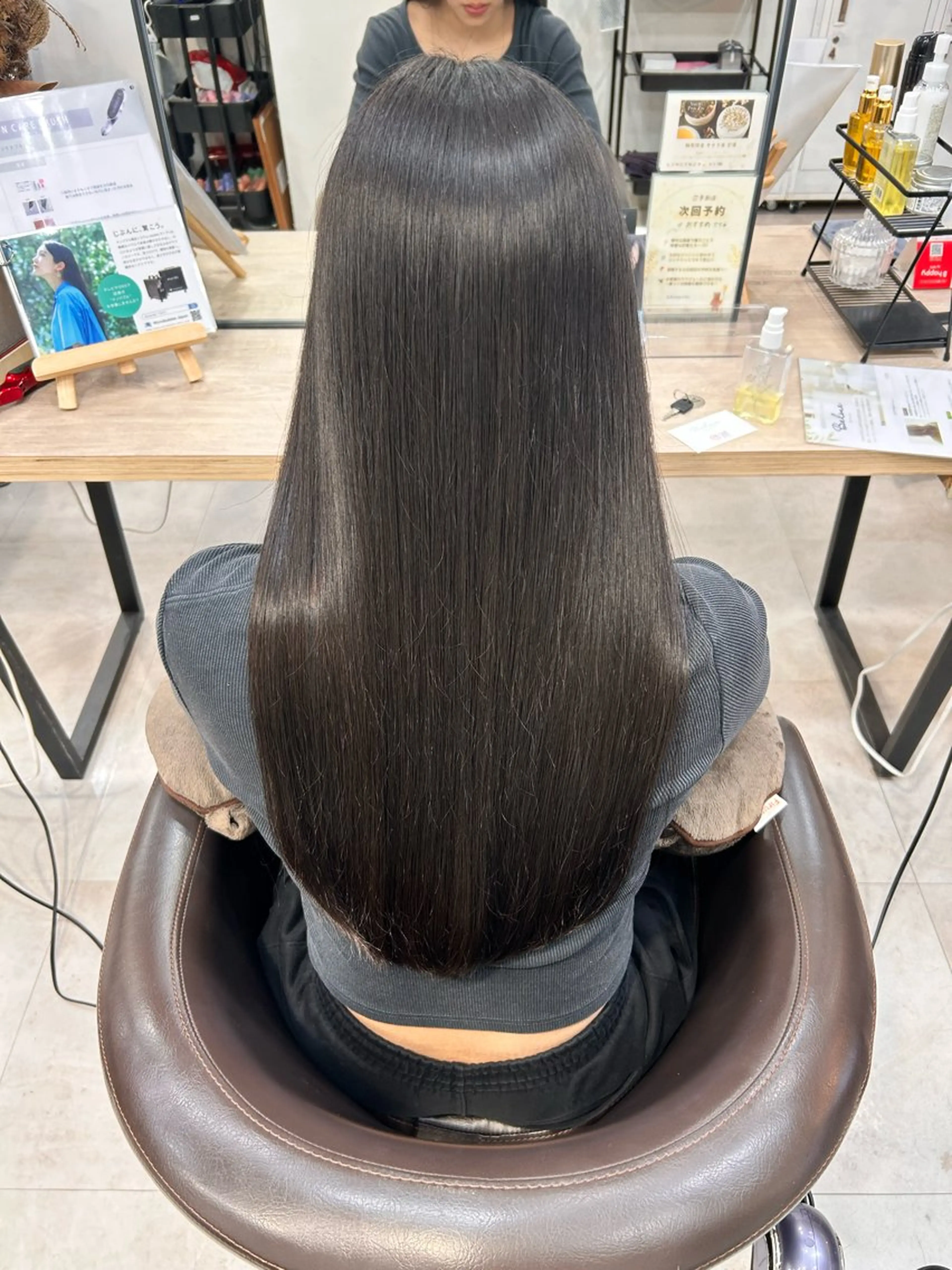 ナチュラルロングカット🦋🖤＋7step髪質改善トリートメント‼️補足必読‼️の写真