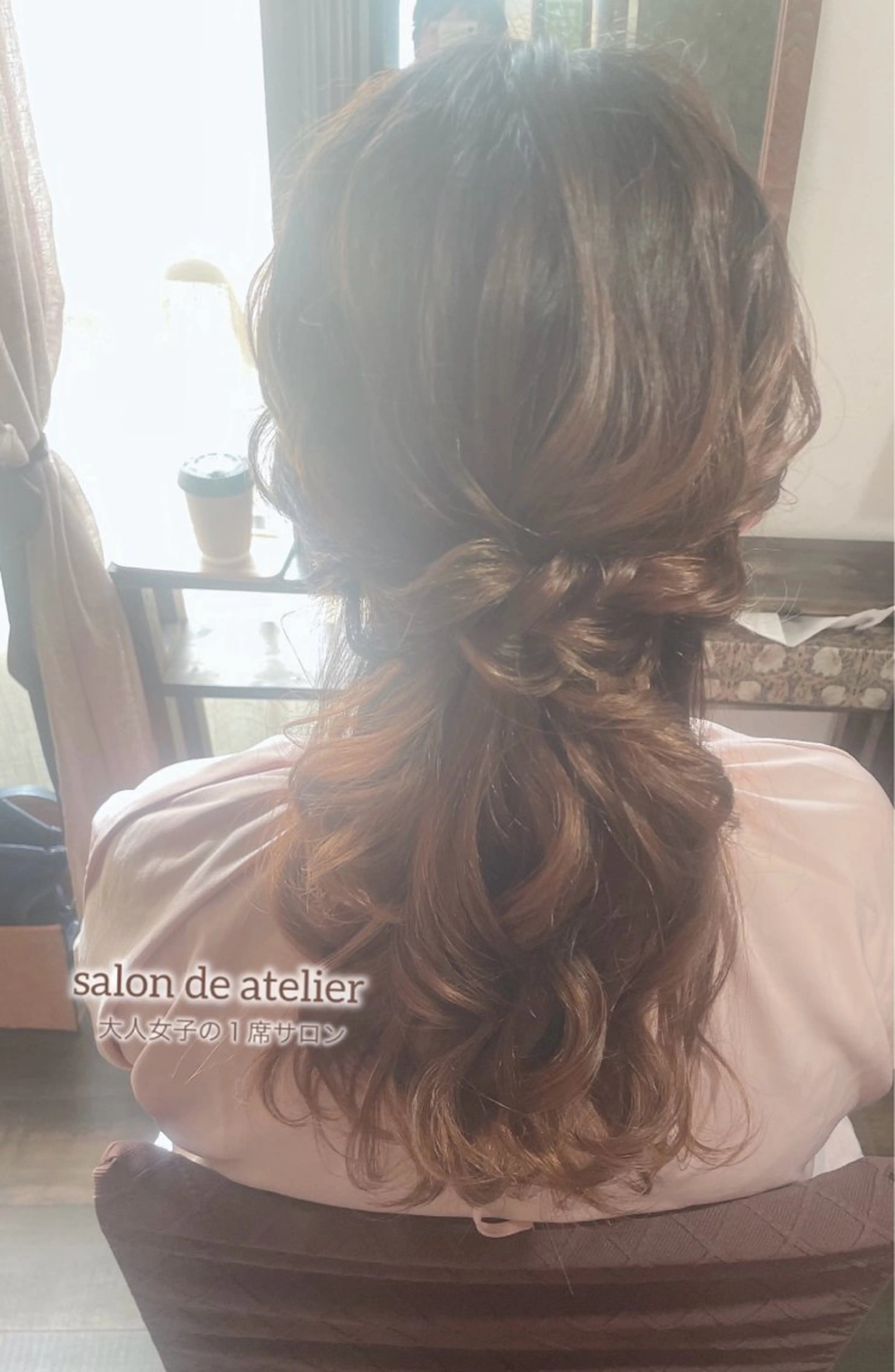 ヘアアレンジ ハーフアップ 着付け サロンデアトリエ 愛沙花のマツエク・マツパデザイン