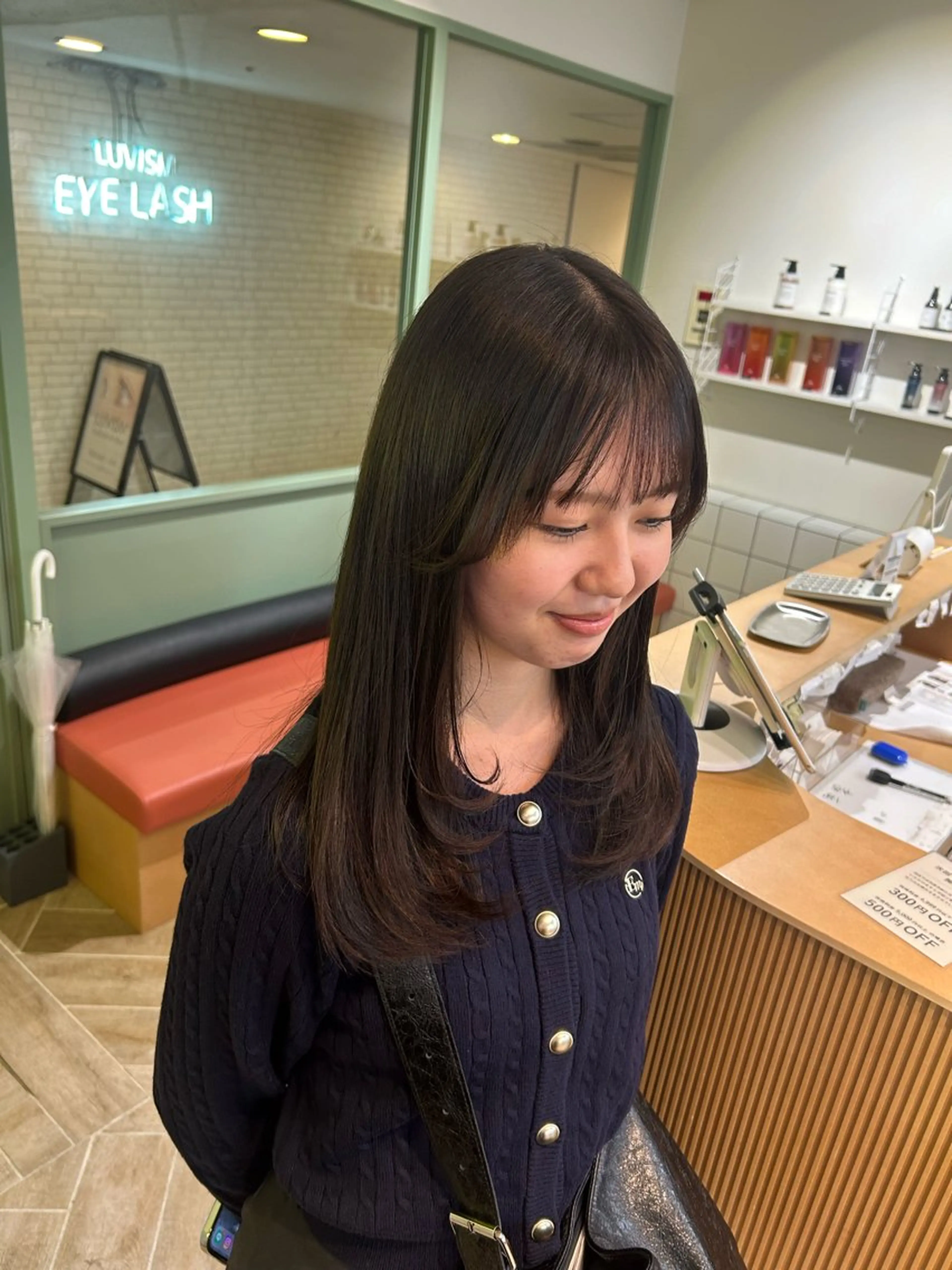 セミロング カラー カット ヘアカラー トリートメント ベージュ/ダブルカラ ー/新潟駅/青柳萌果のヘアスタイル