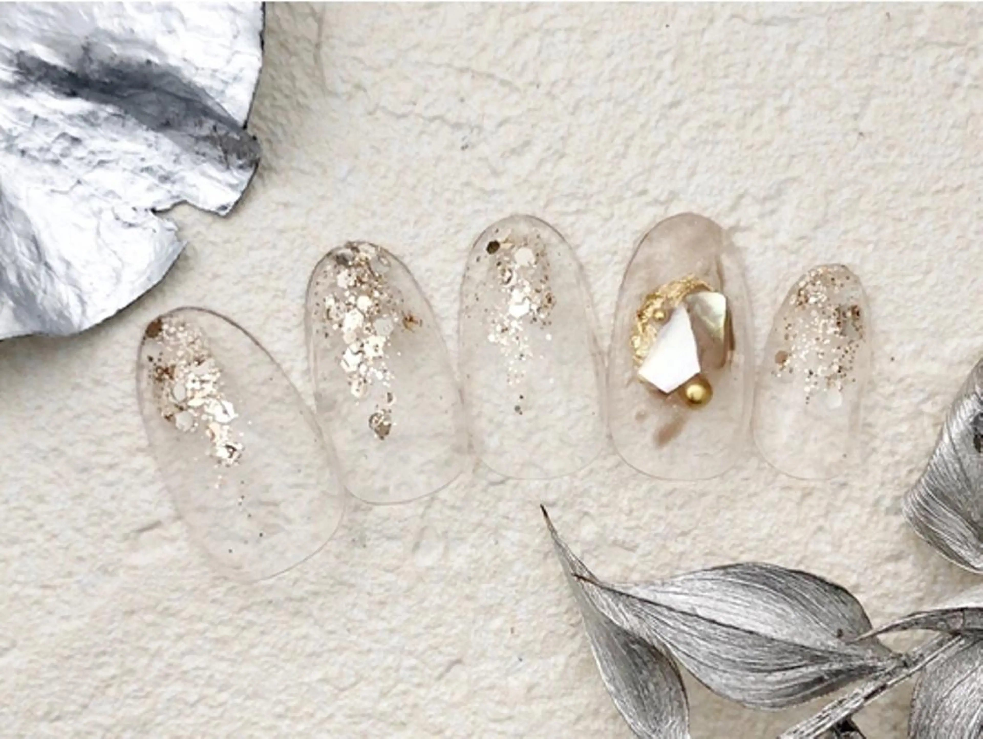 ネイル グラデーション ラメ(グリッター) ラメグラデーション nail salon　Natural Cure所属・平井 彩香のネイルデザイン