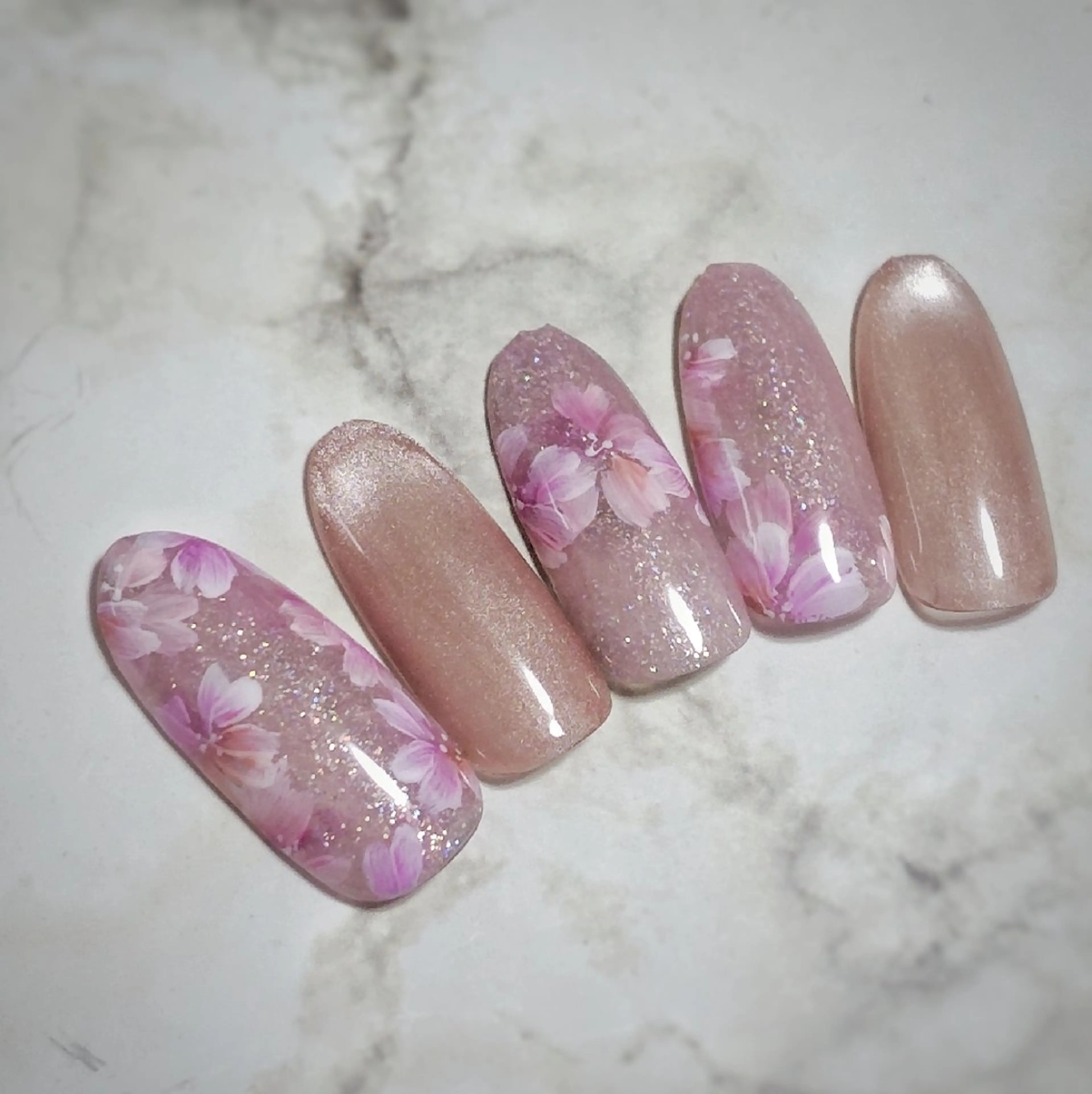 ネイル フラワーネイル 春ネイル ハンドネイル 池元 真由美のネイルデザイン