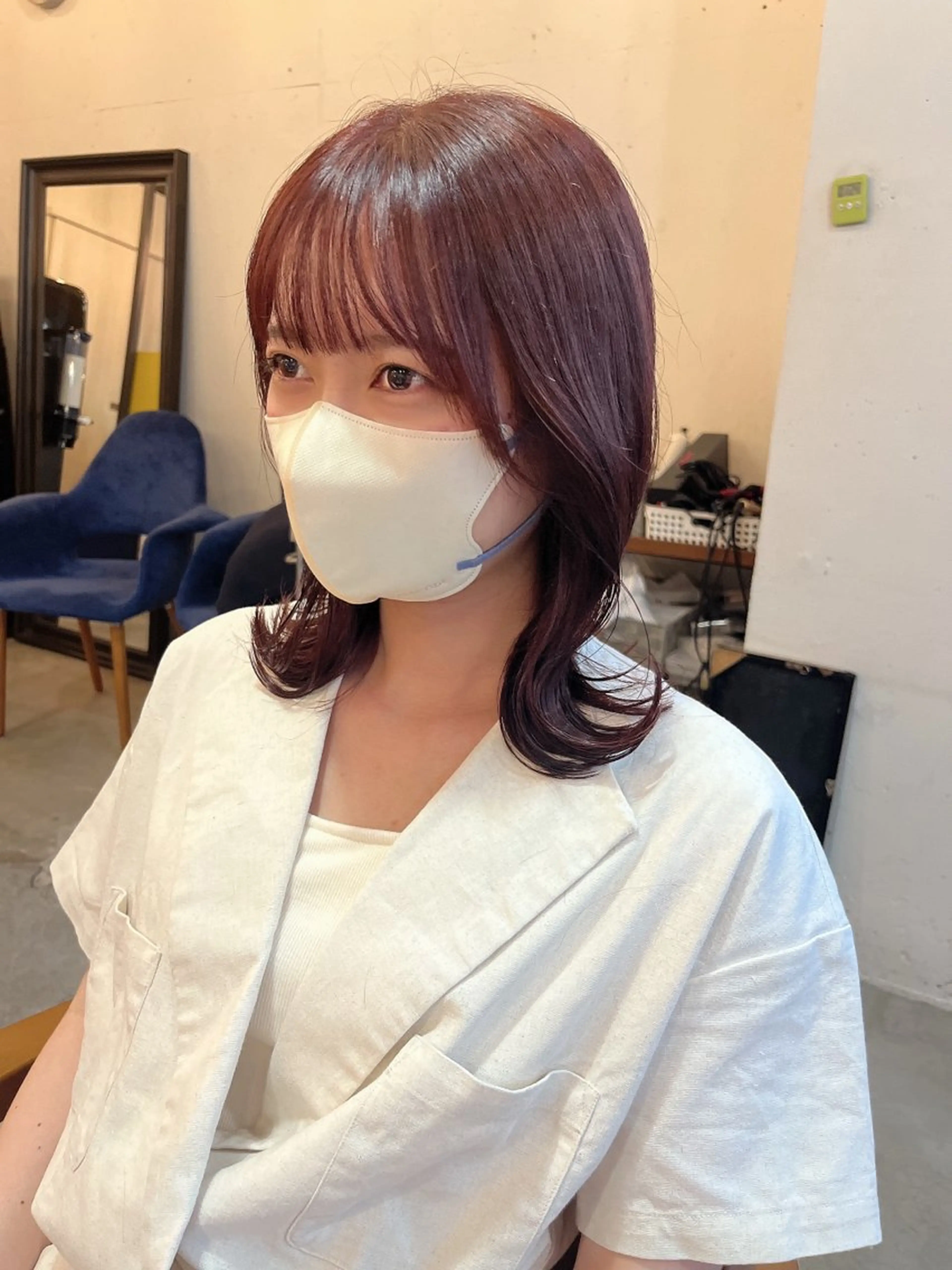 ミディアム カラー ベージュカラー ピンクカラー ピンクベージュ くびれヘア 顔まわりレイヤー カット ヘアカラー 堀出 芽衣/垢抜け/美髪のヘアスタイル
