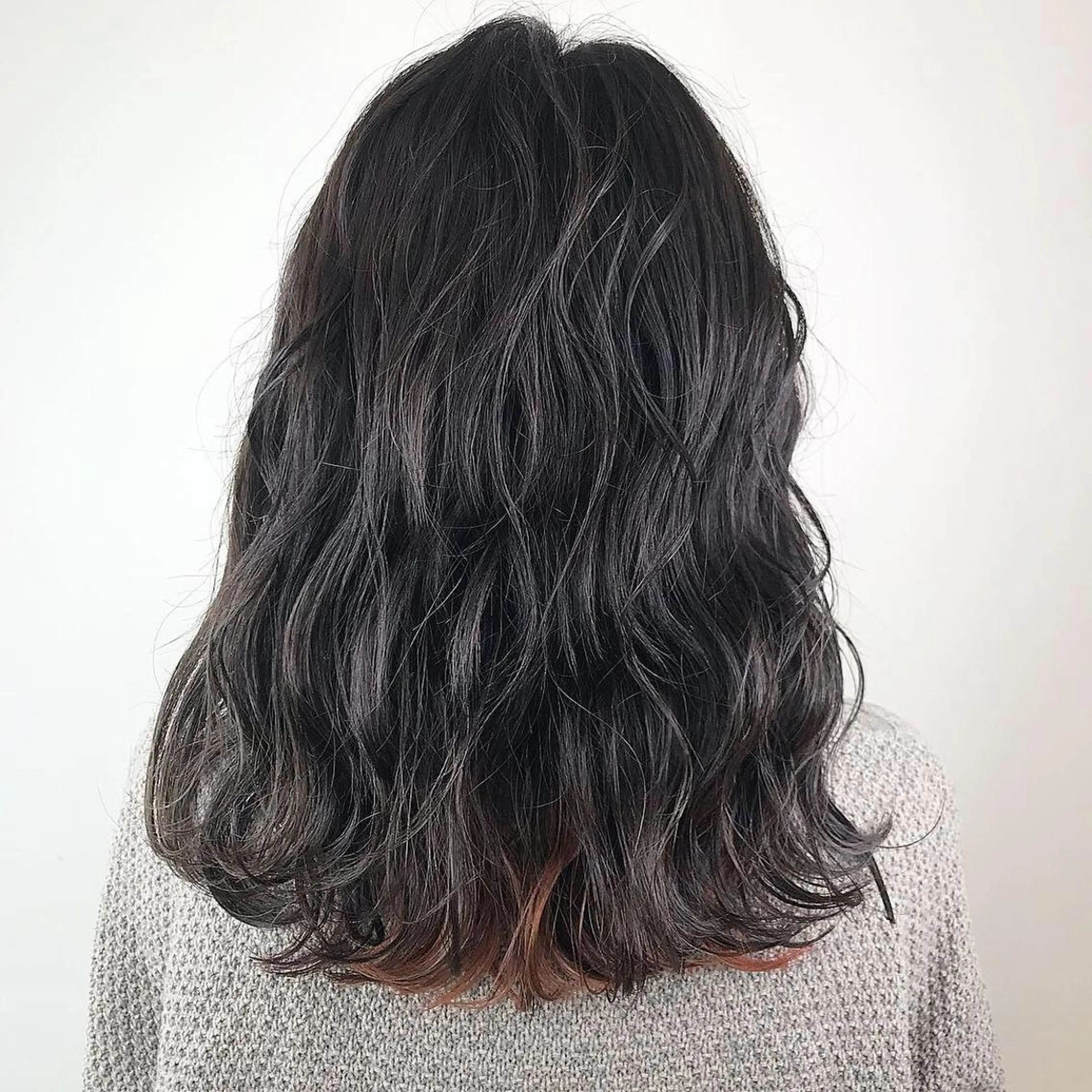 カラー セミロング カット ヘアカラー 濱川 佳奈のヘアスタイル