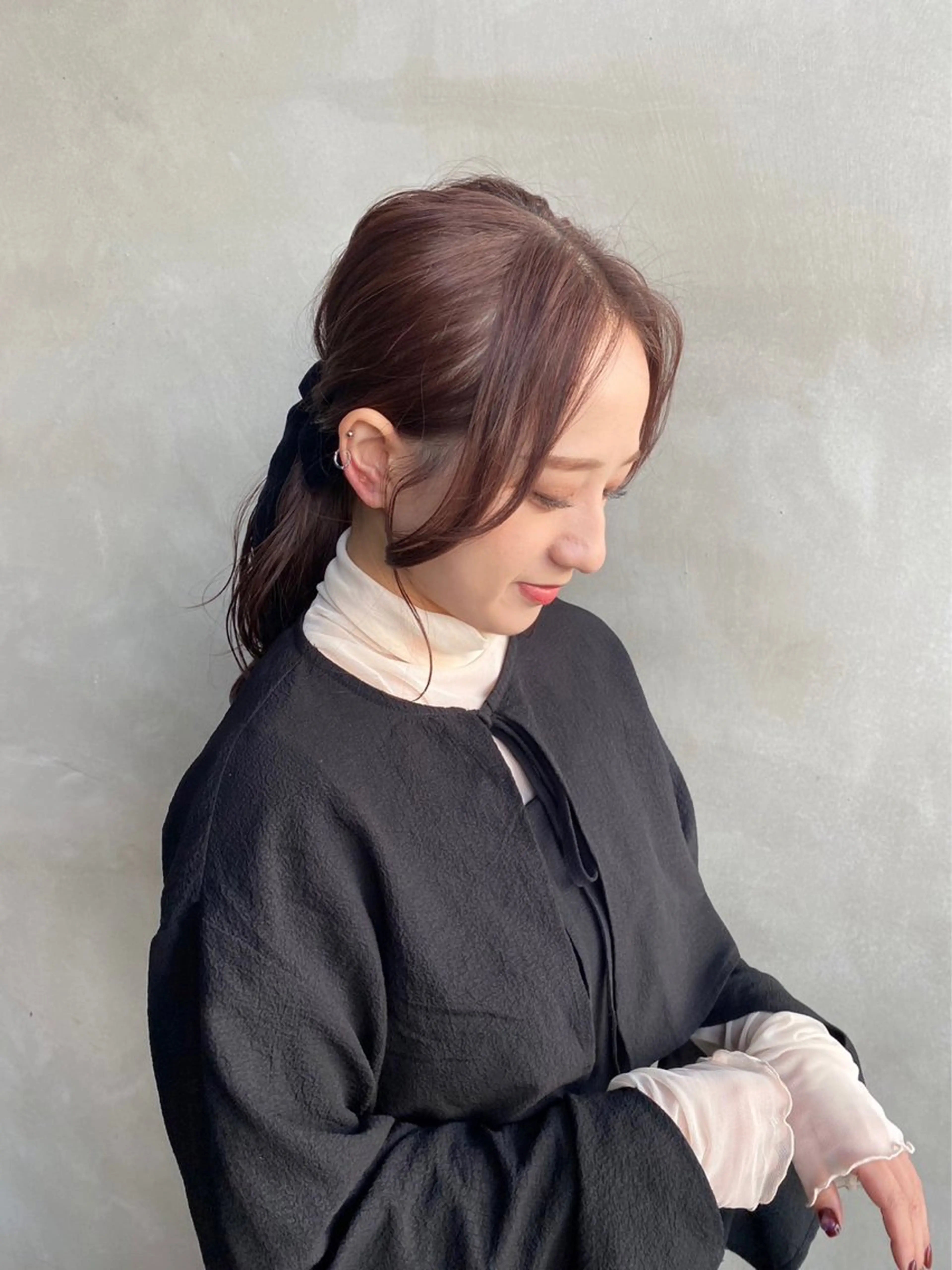 セミロング カラー ベージュカラー ラベンダーカラー ヘアカラー 福崎 真奈のヘアスタイル