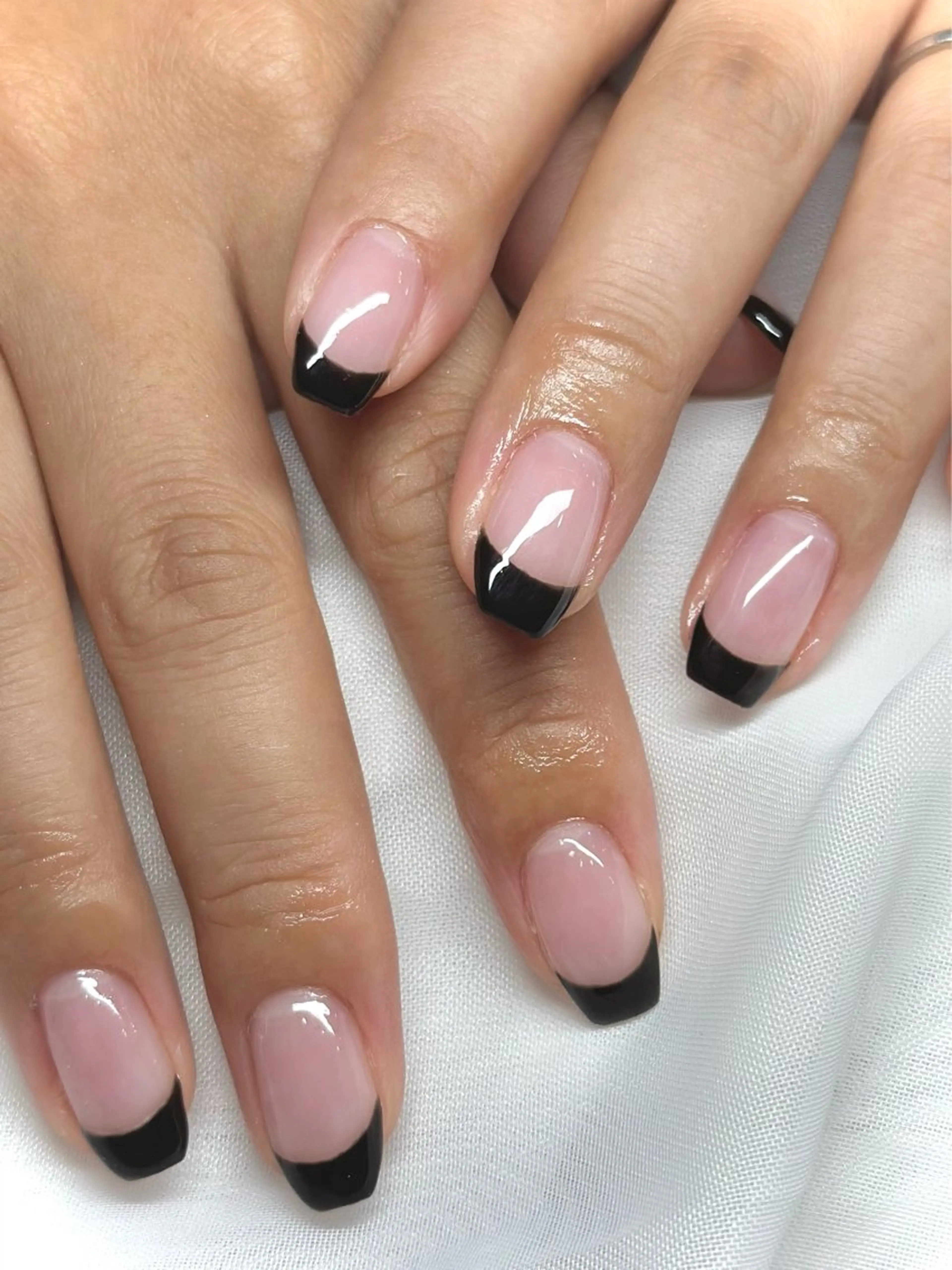 ネイル フレンチネイル シンプルネイル bibiwoo Ayakoのネイルデザイン