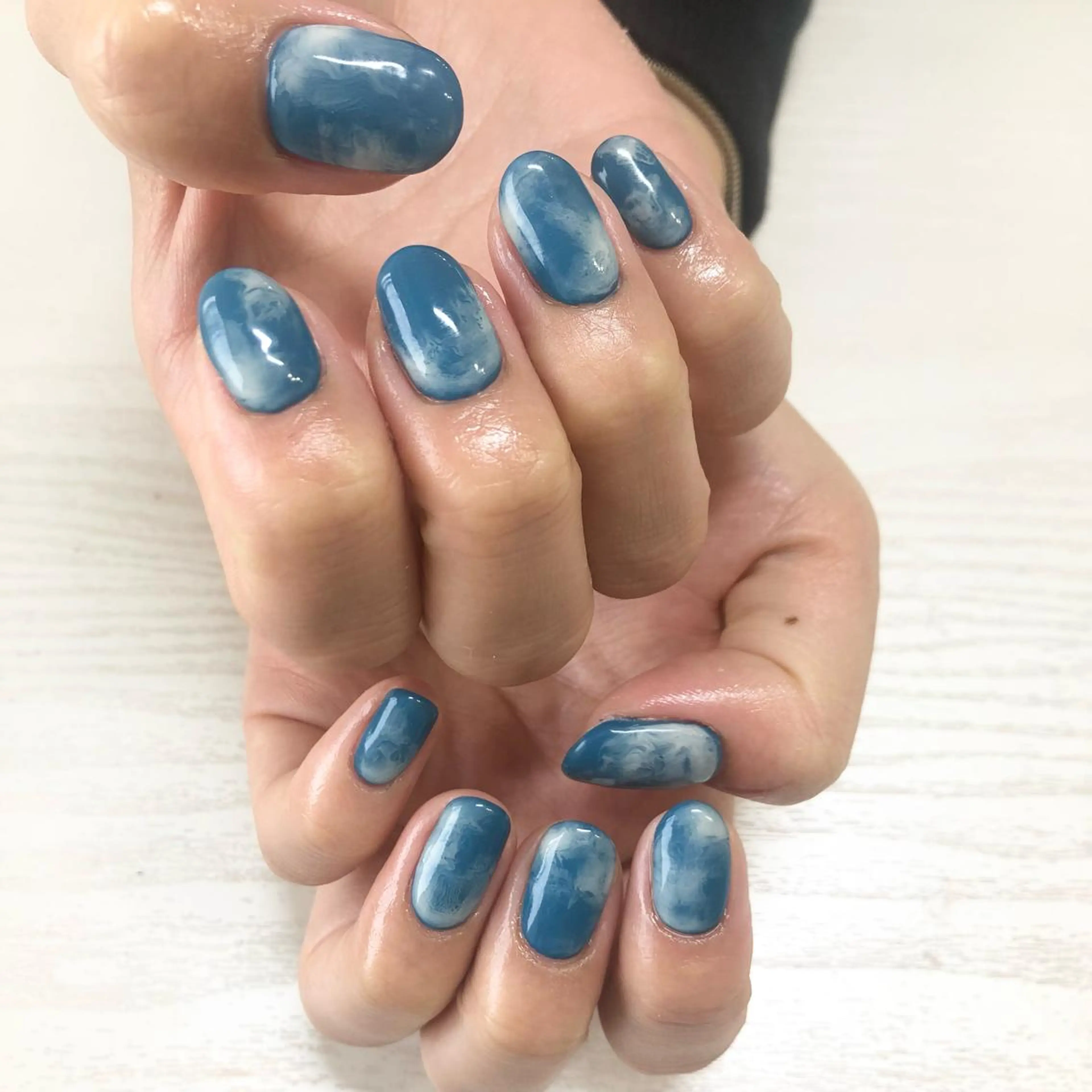 ネイル ハンドネイル ViViA momokaのネイルデザイン