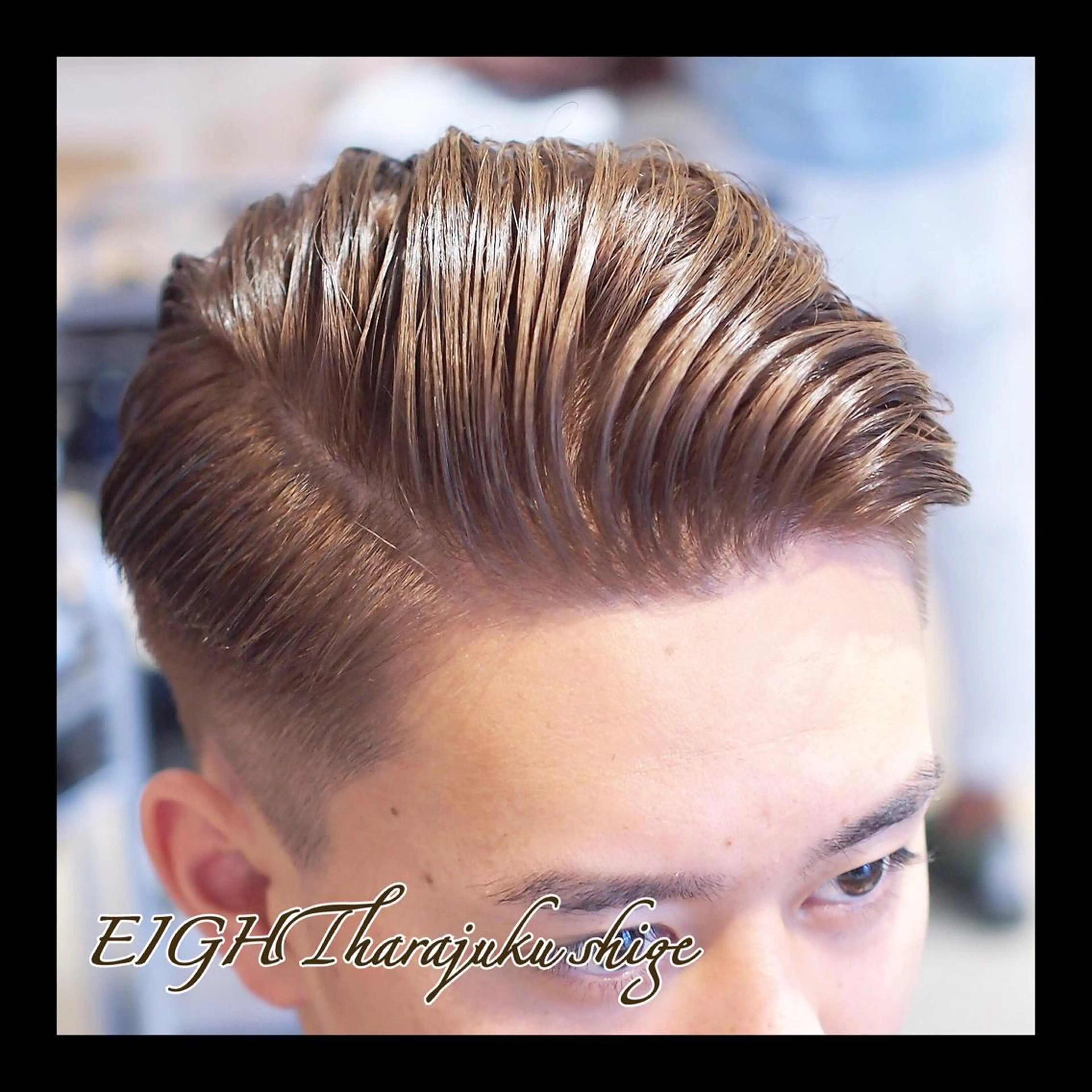 ショート カラー メンズ フェードカット ブロンド トリートメント 及川シゲル 髪質改善講師のヘアスタイル