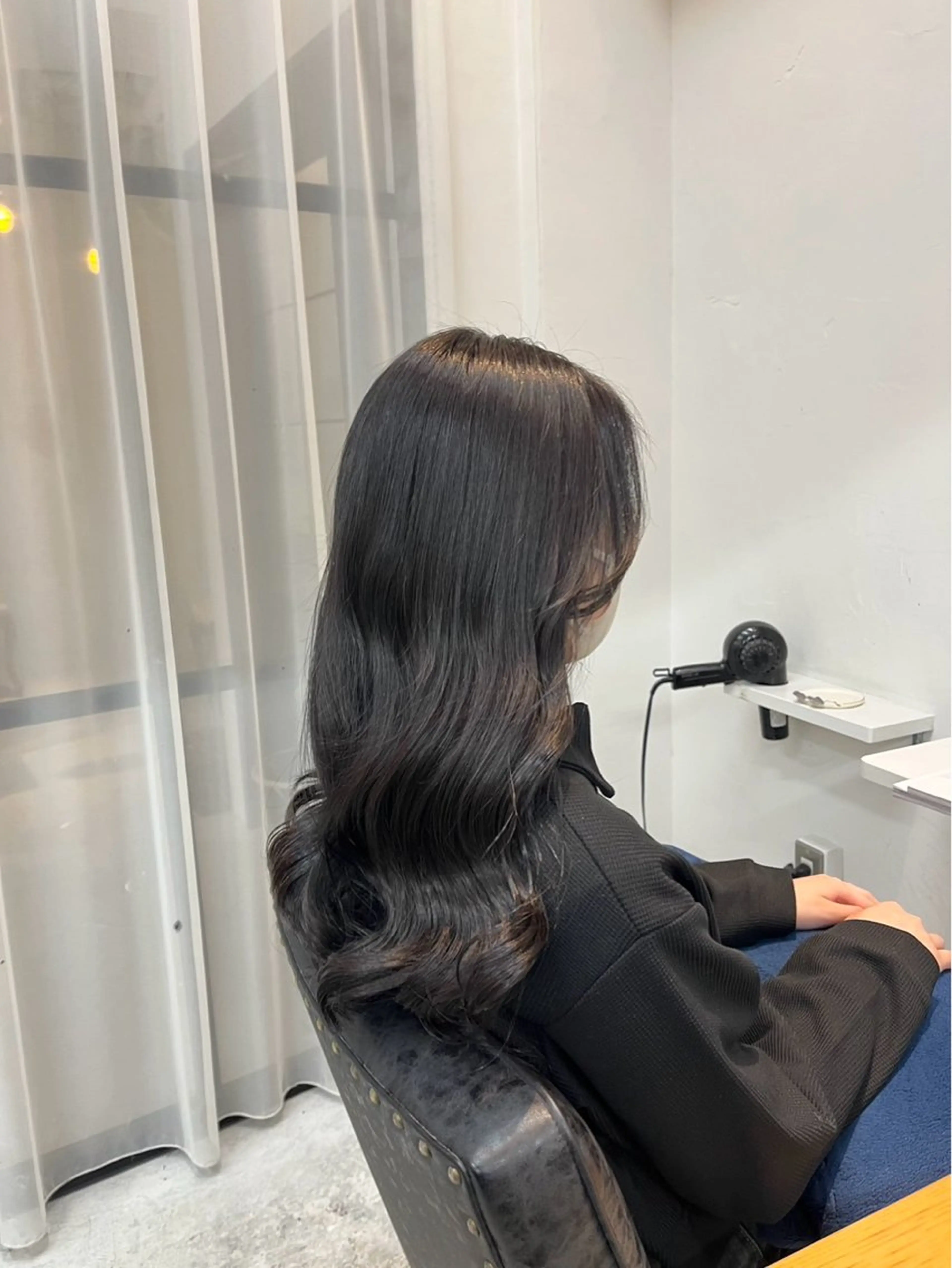 ロング カラー ブリーチ ブリーチなしカラー 角田 いちるのヘアスタイル