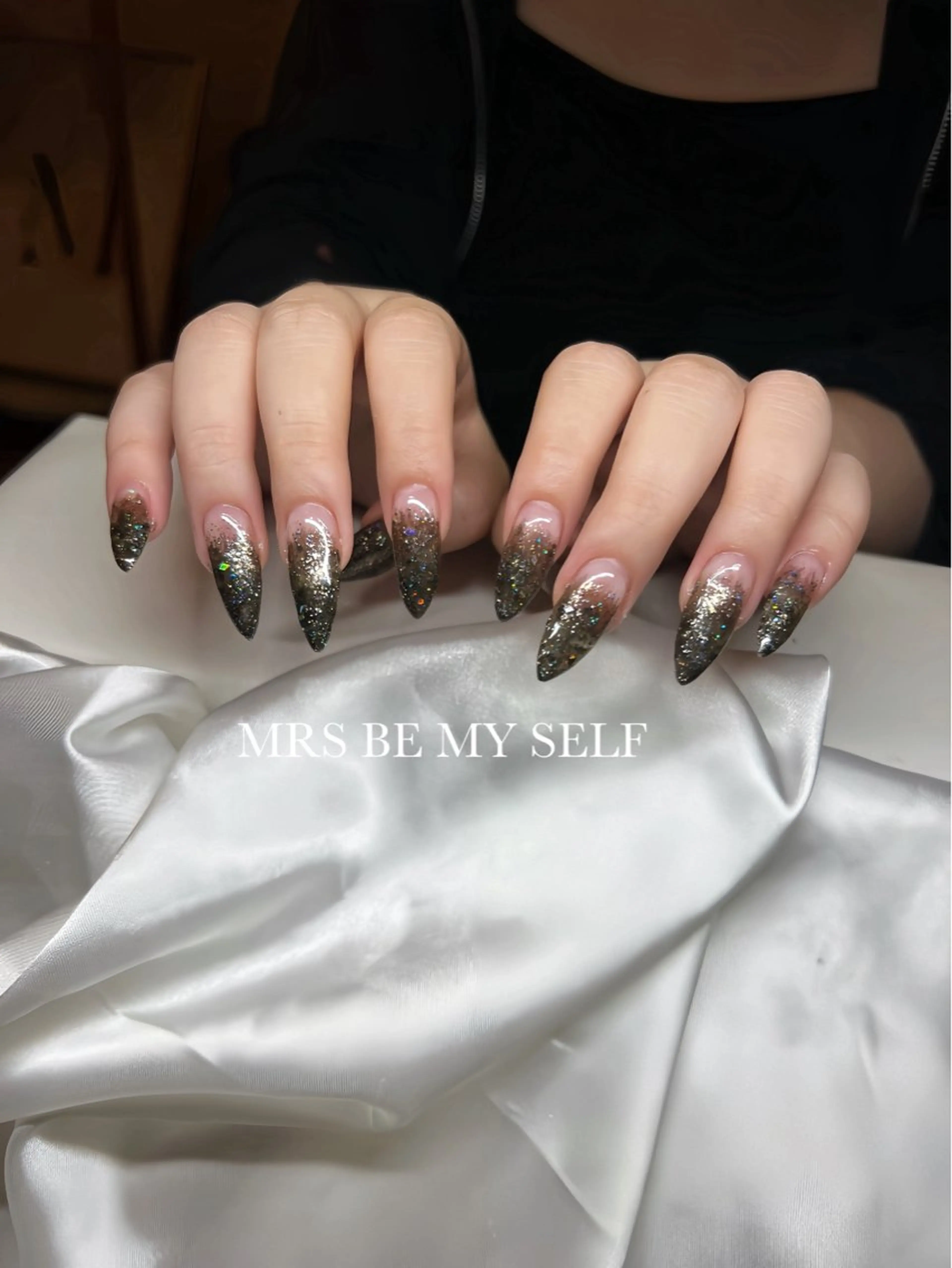 ネイル 長さ出し グラデーション ラメ(グリッター) ラメグラデーション ハンドネイル MRS/ miyu🎀のネイルデザイン