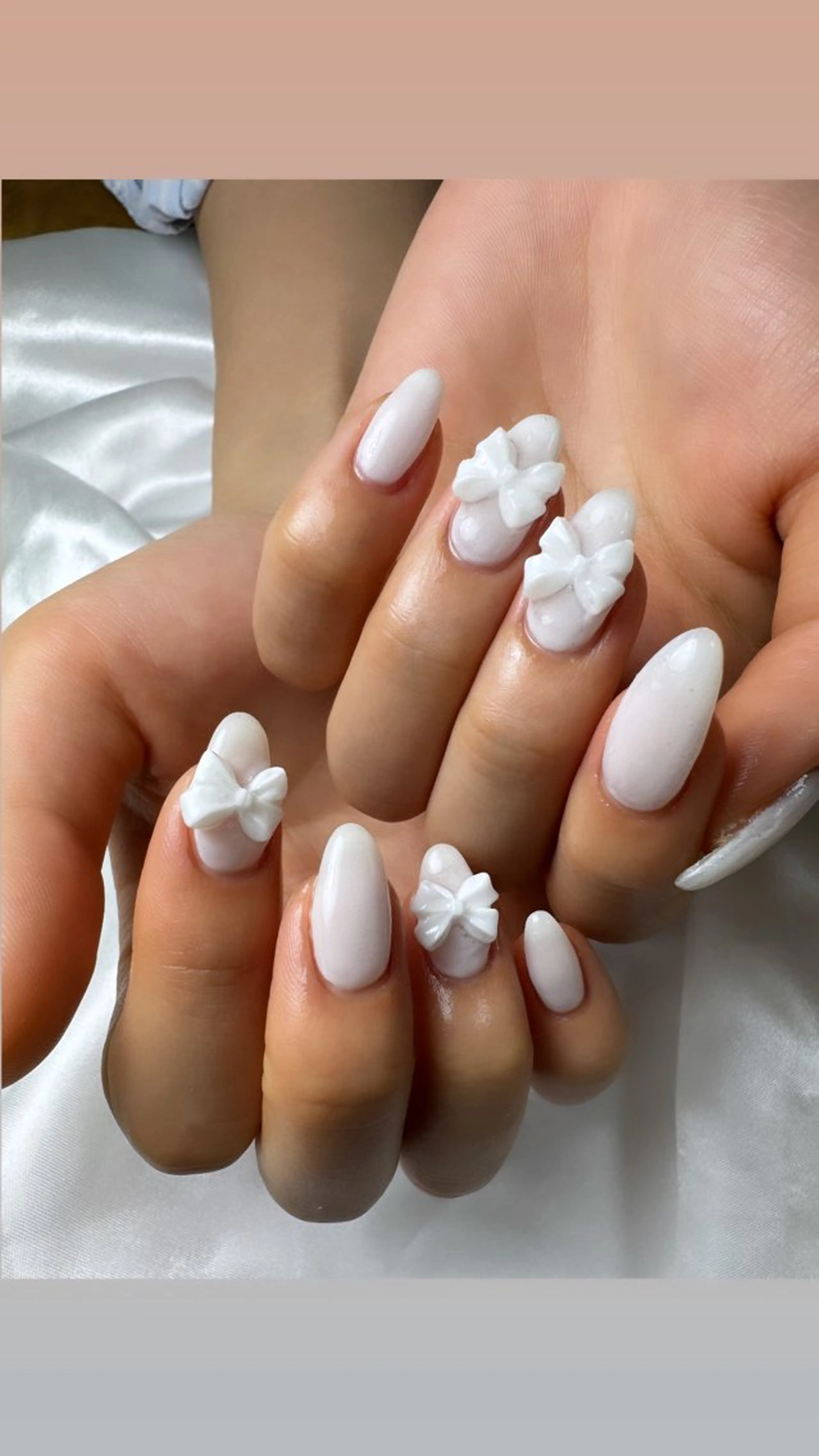 ネイル ジェルネイル 韓国ネイル 持ち込み パラジェル リボン ハンドネイル flowers nailのネイルデザイン