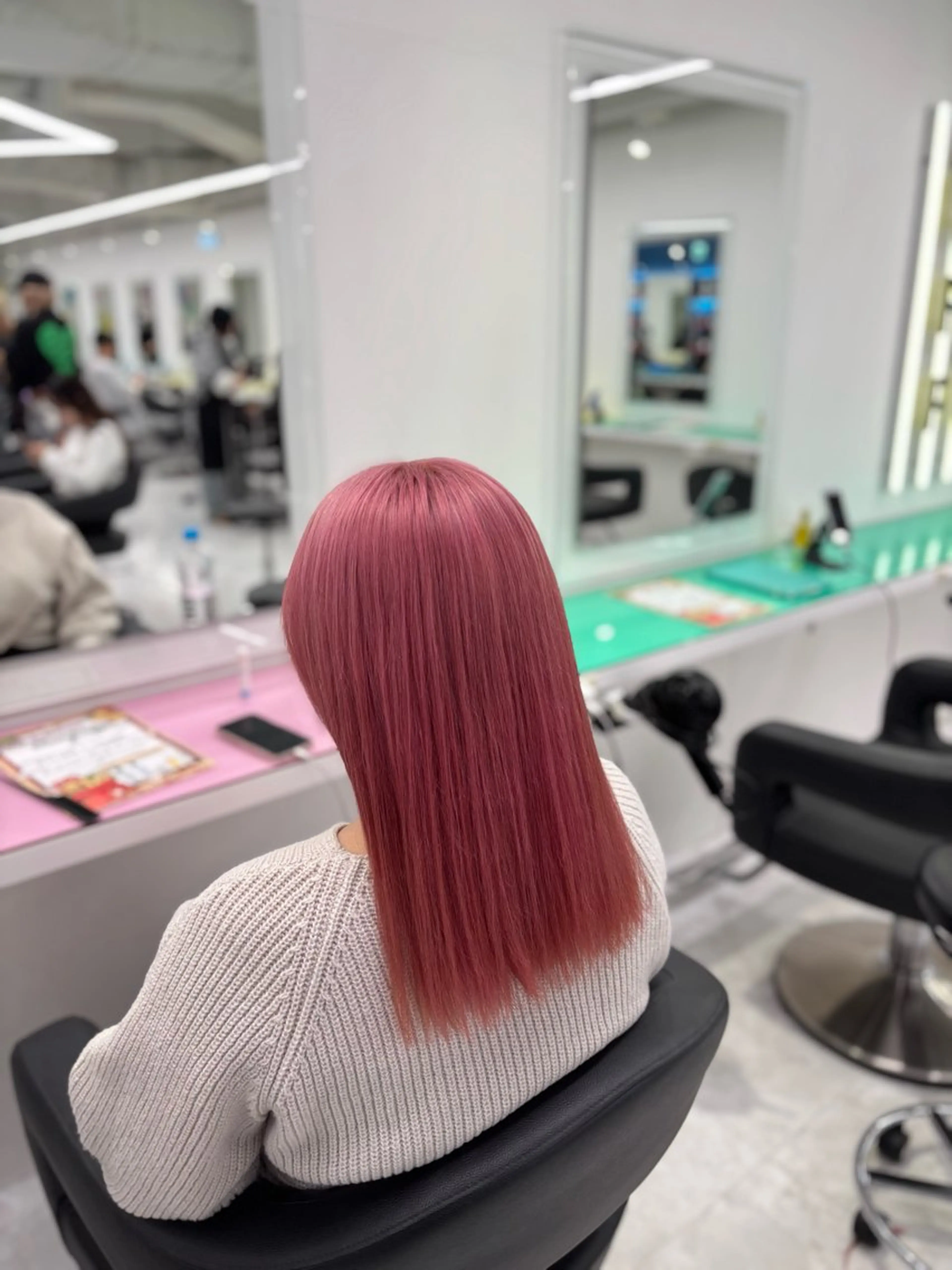 セミロング カラー ヘアカラー 大人っぽベージュ🤍 当日予約◎ヒロトのヘアスタイル