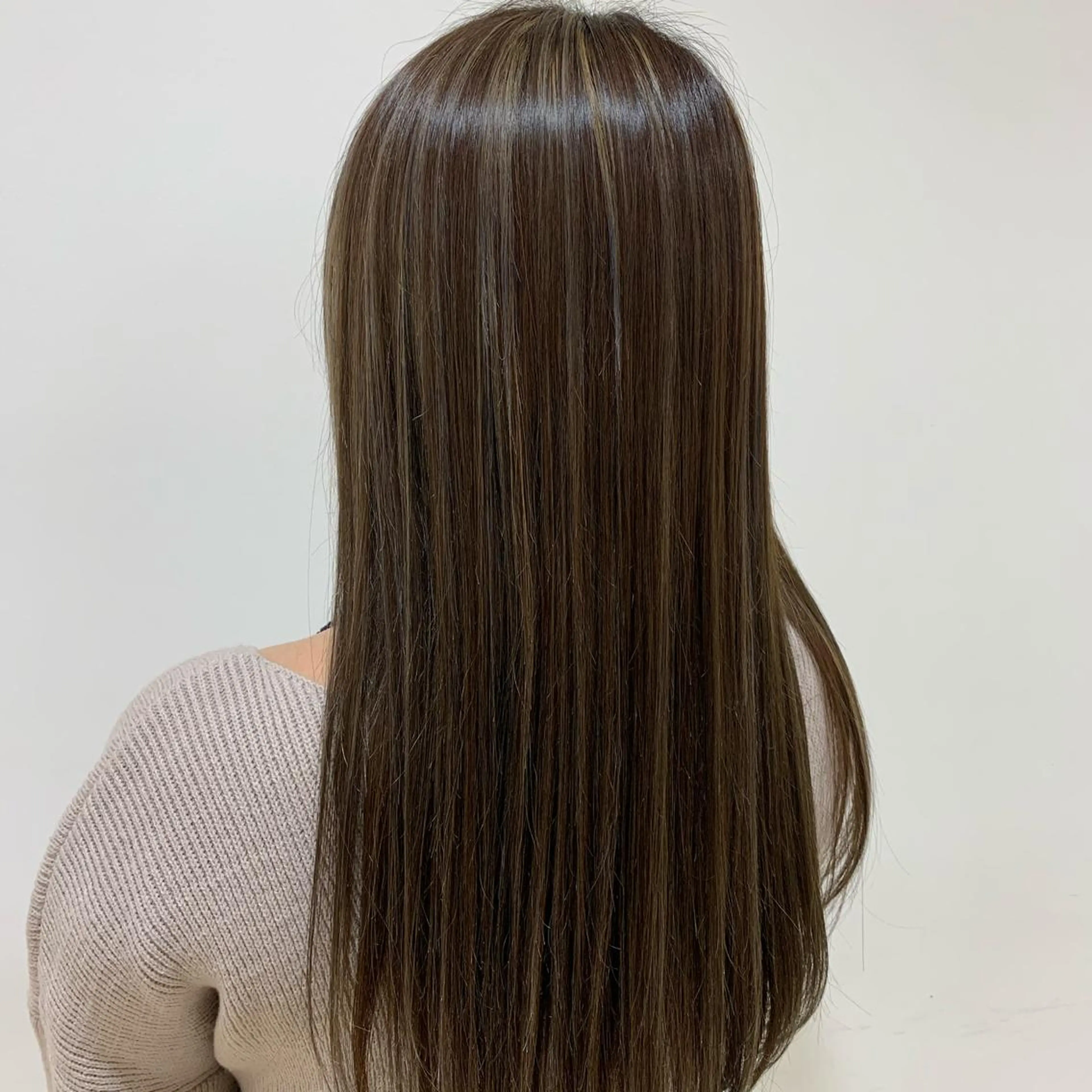 セミロング 【ボブ、ミディアム、 髪質改善】浅川俊輝のヘアスタイル