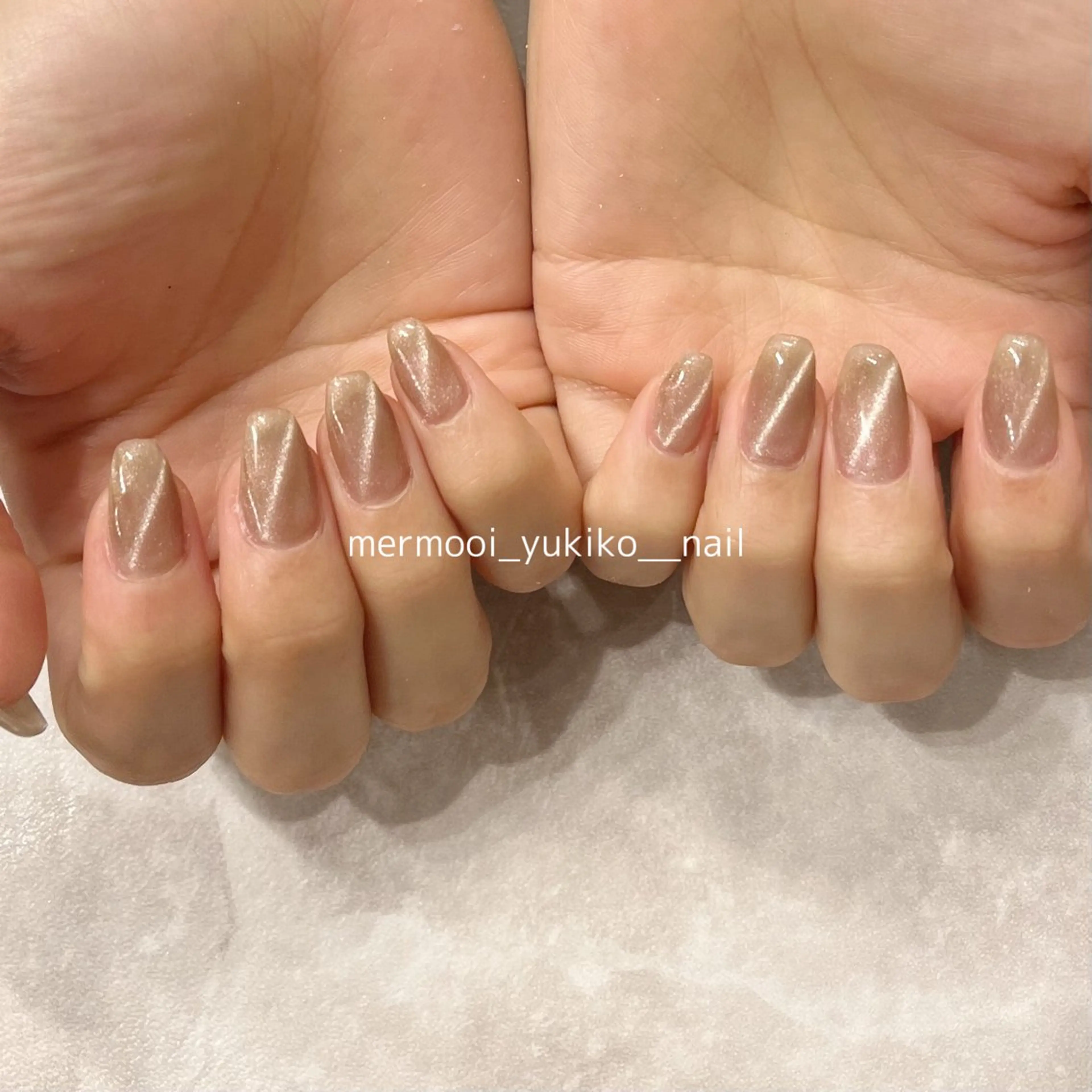 ネイル ジェルネイル キラキラネイル マグネットネイル ミラーネイル ニュアンスネイル ハンドネイル melu所属・melu yukikoのネイルデザイン