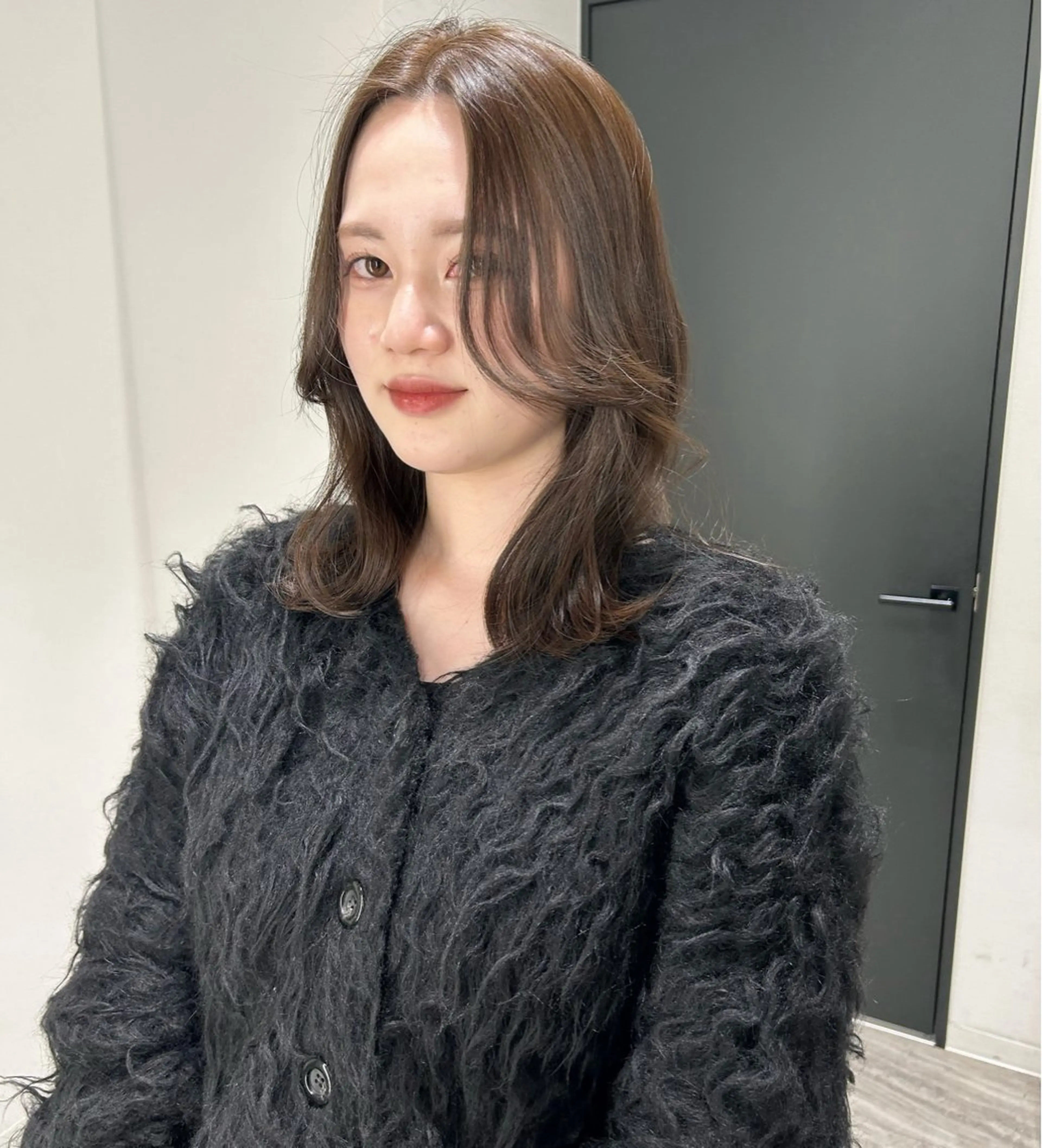 ミディアム カラー 似合わせ前髪/ 小顔カット🎀そうのヘアスタイル