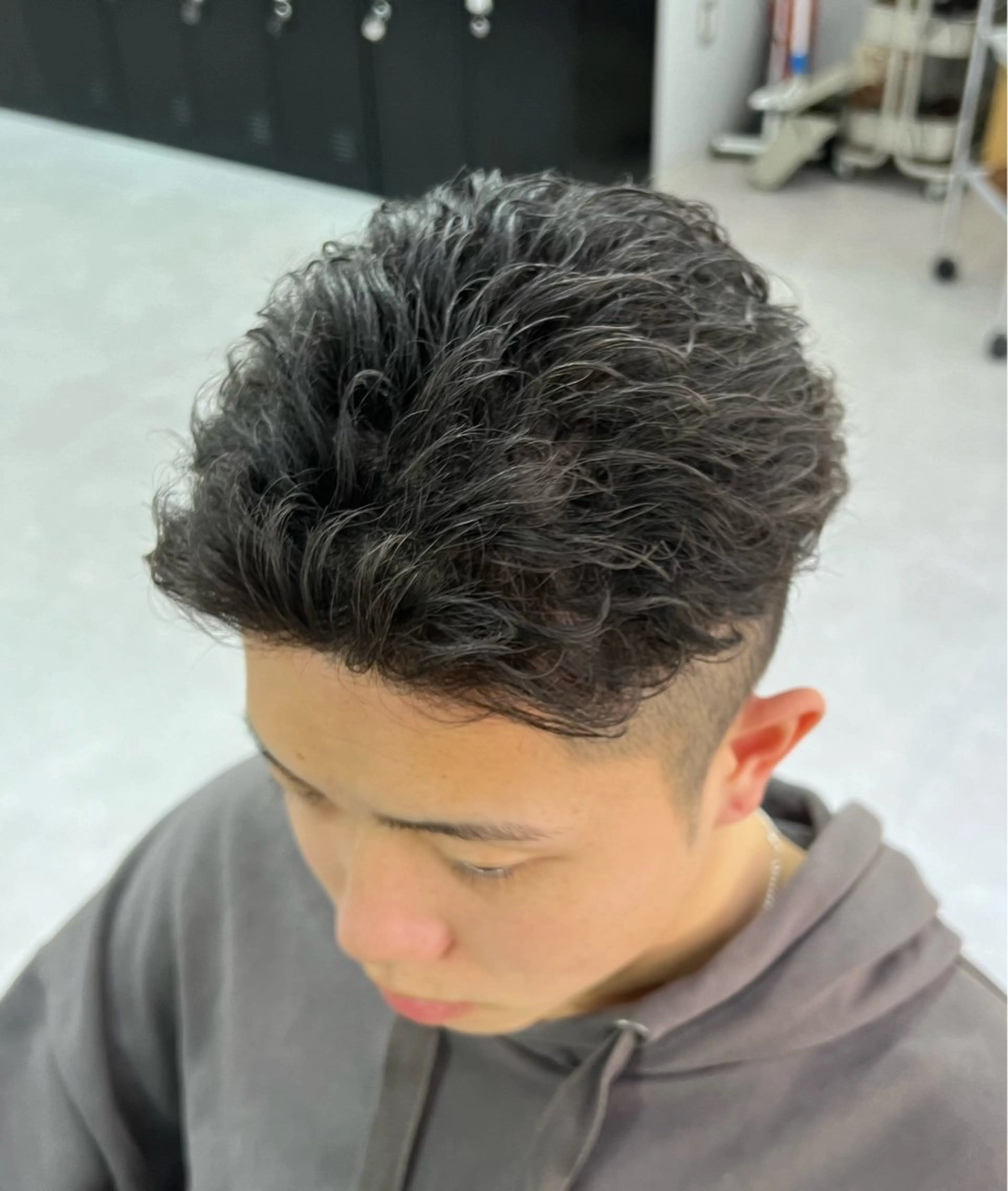 パーマ メンズ カット パーマ 金子勇希🔥パーマ 比率90%以上🔥のヘアスタイル