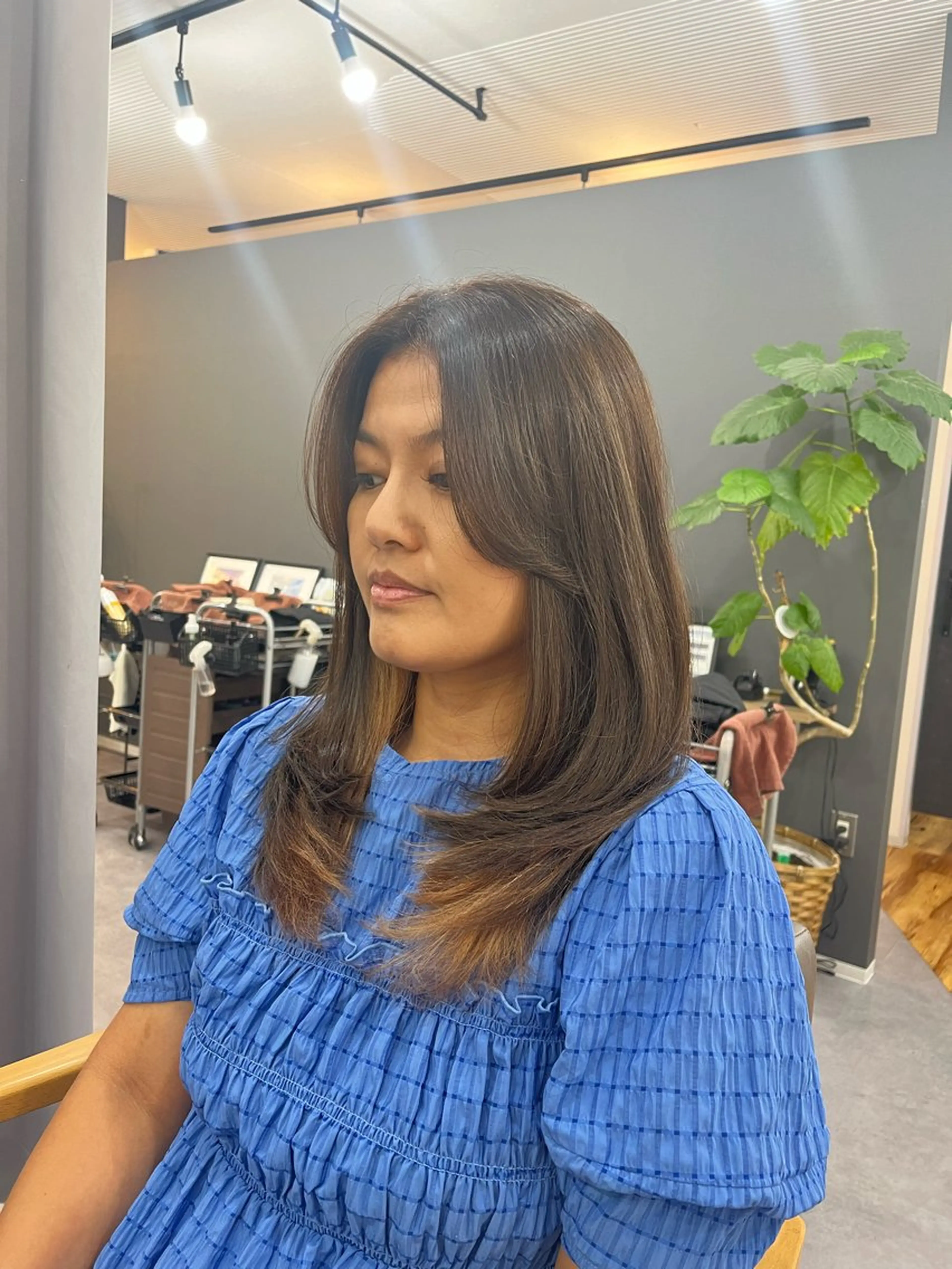 セミロング カット ヘアカラー トリートメント アスカ 🌟のヘアスタイル
