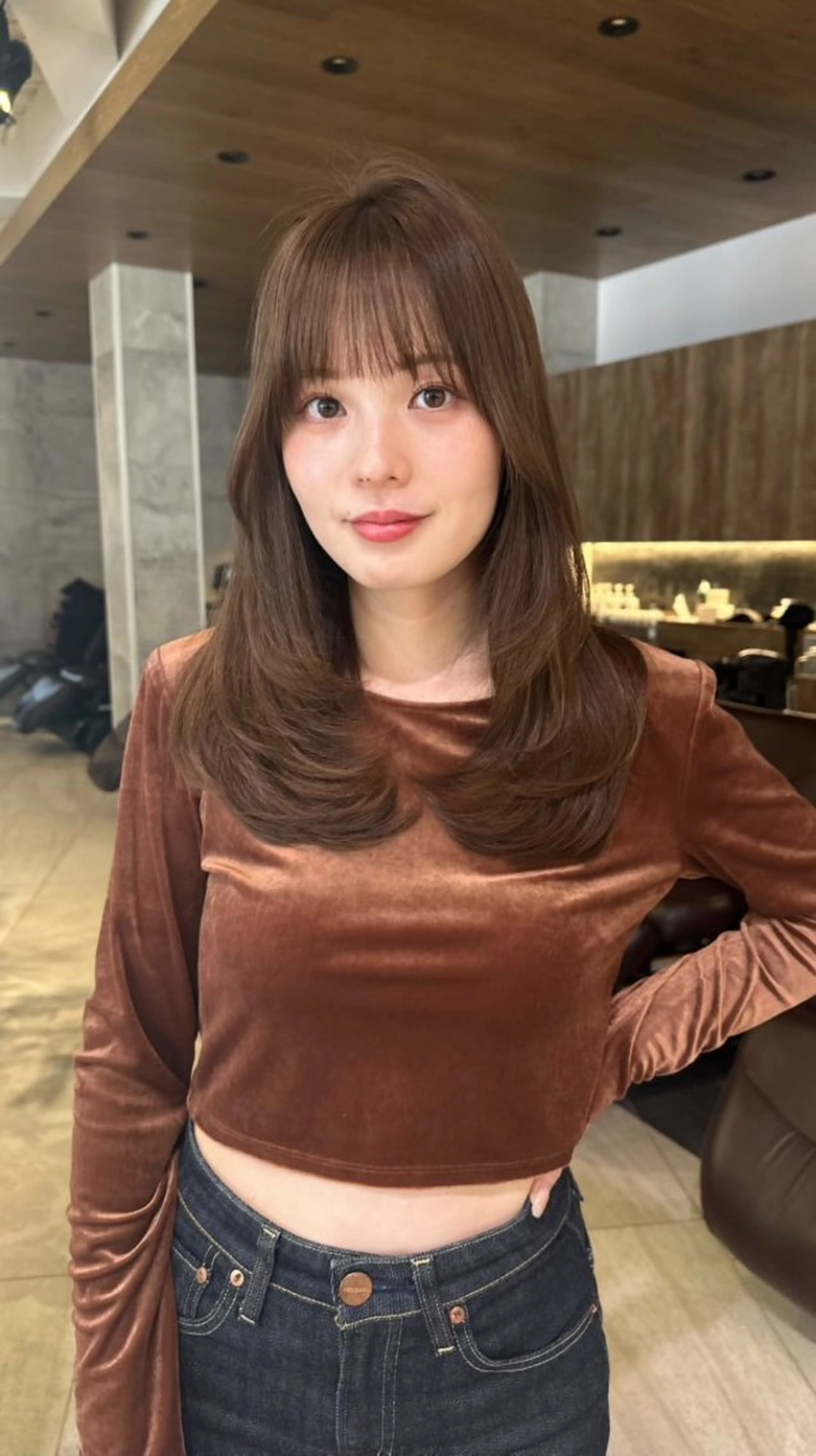 セミロング 無料カットモデル /レイヤー特化/荒砂のヘアスタイル