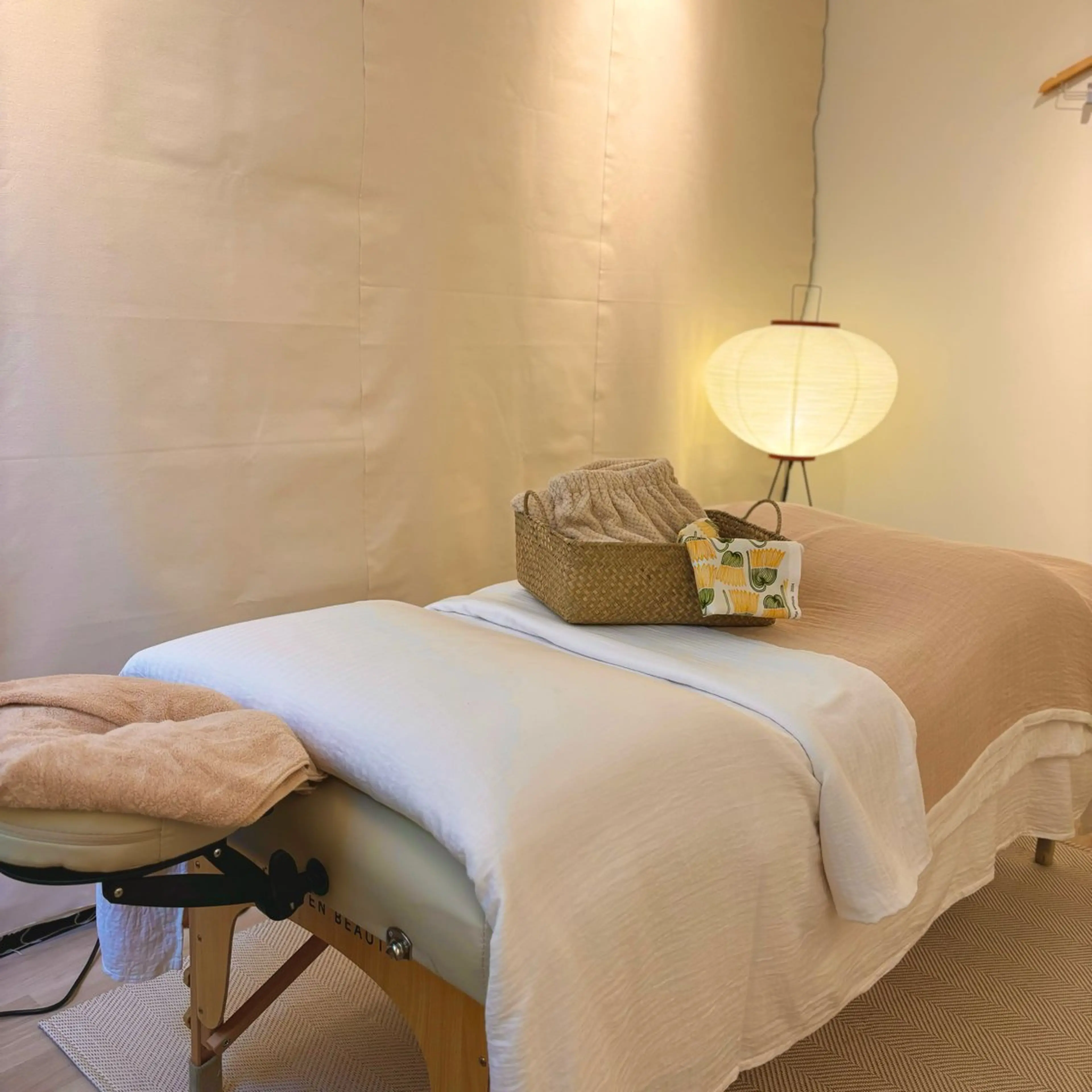 凛とひらくデコルテ Spa　“koti”のエステ・リラクイメージ