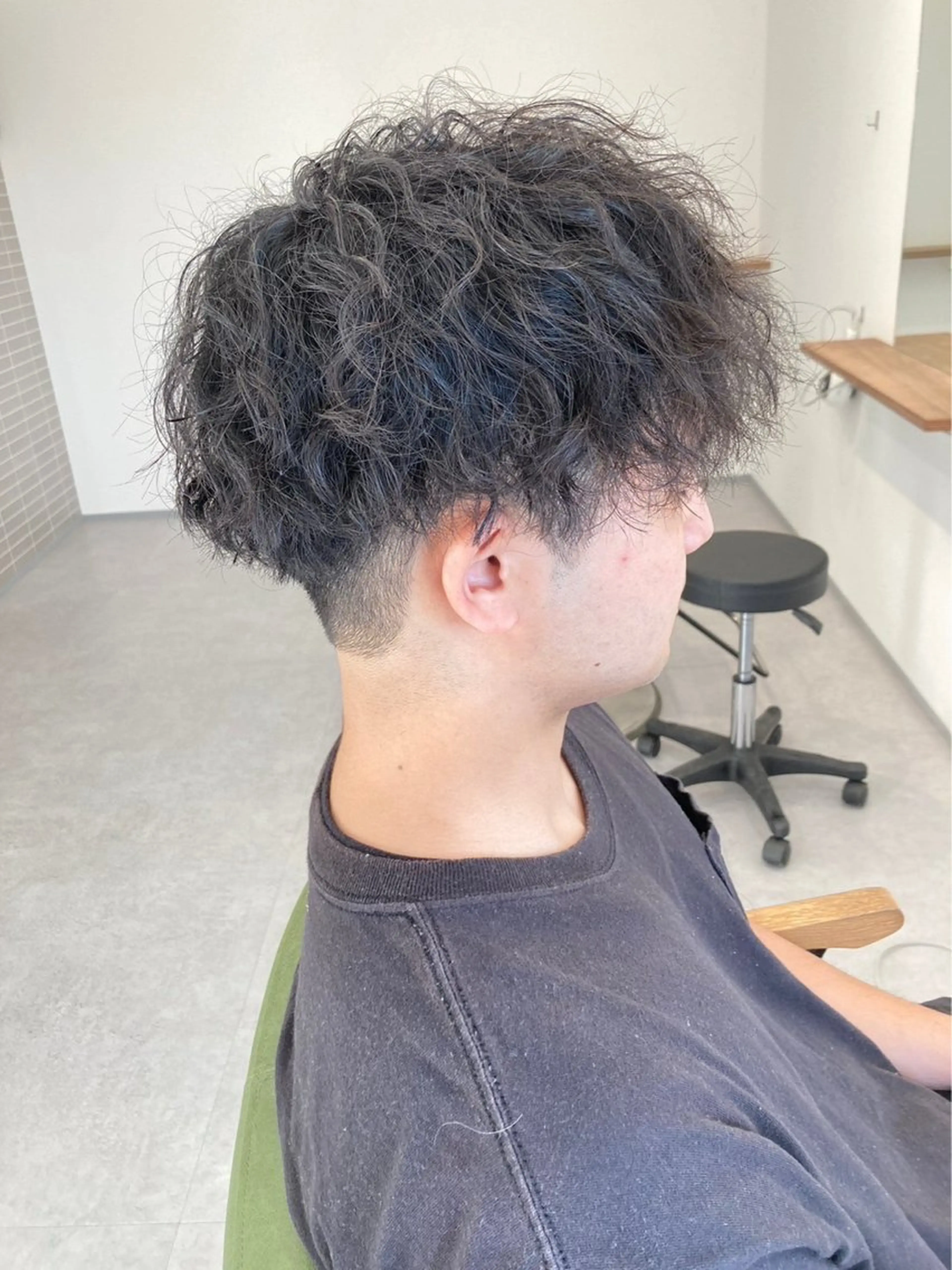 ショート カット パーマ 赤嶺/メンズカット メンズパーマのヘアスタイル