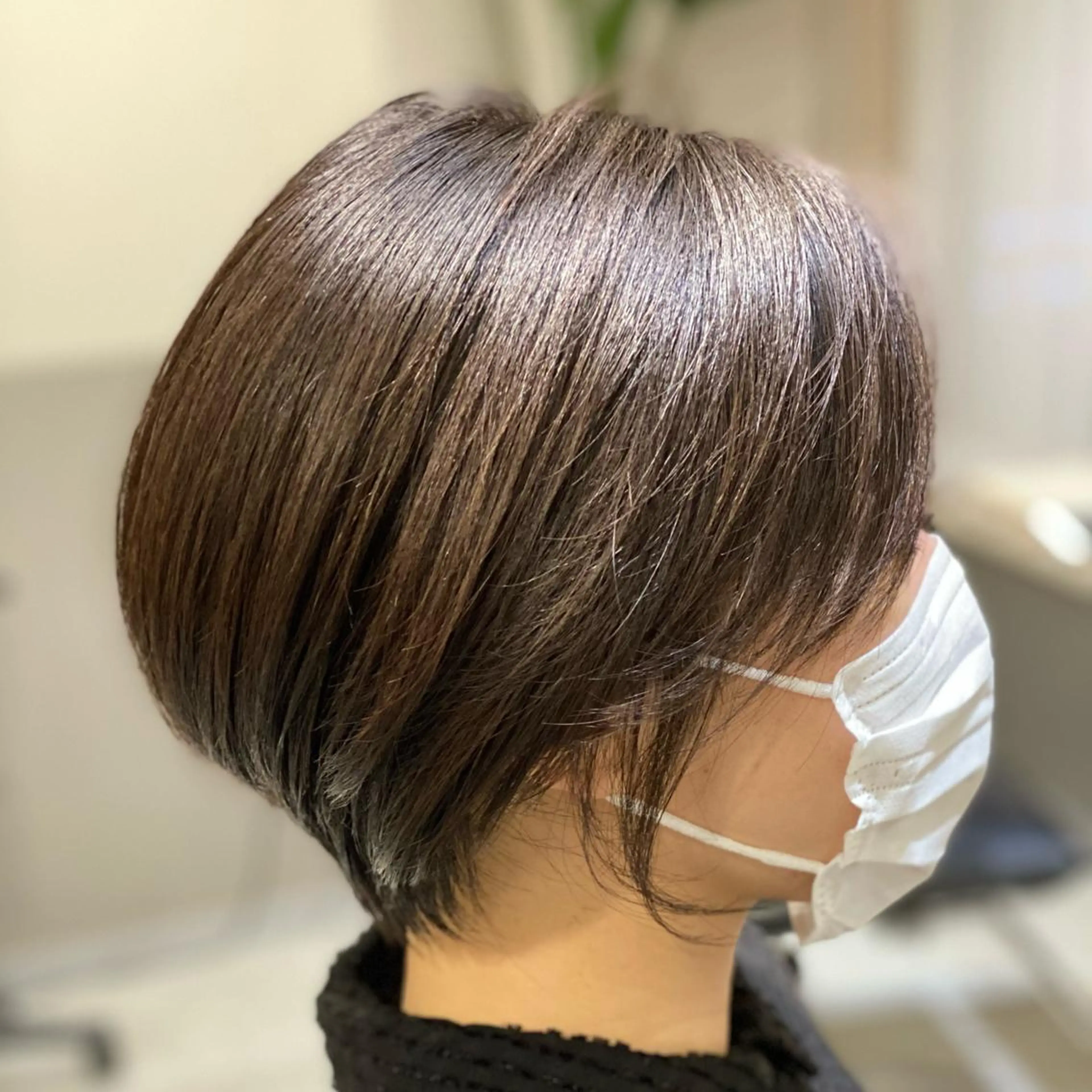 ショート ウサミ/透明感カラー レイヤーカット🌈のヘアスタイル