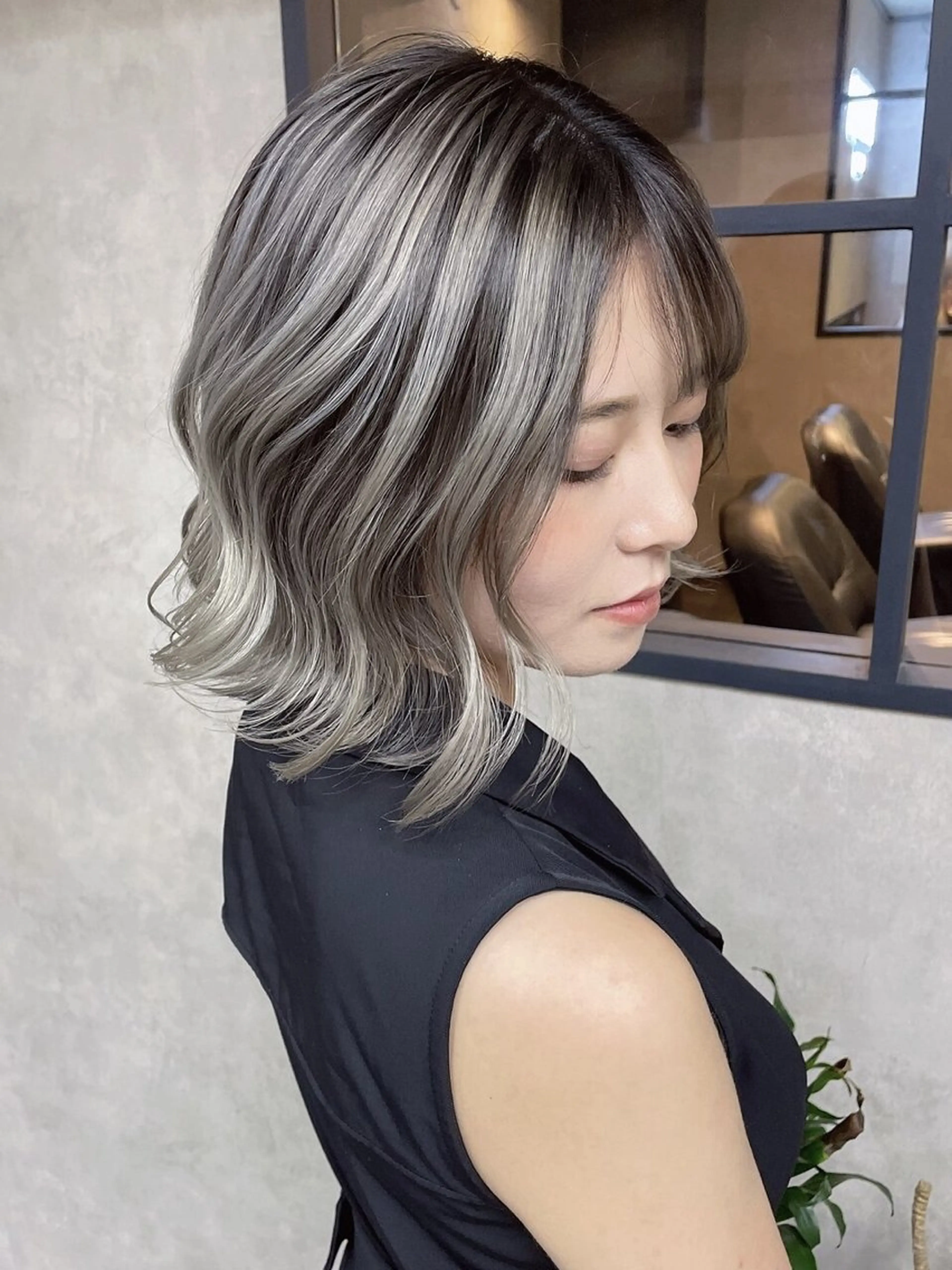 【立体感のある外国人スタイル】ハイライトカラー＋コラーゲントリートメント‼️の写真