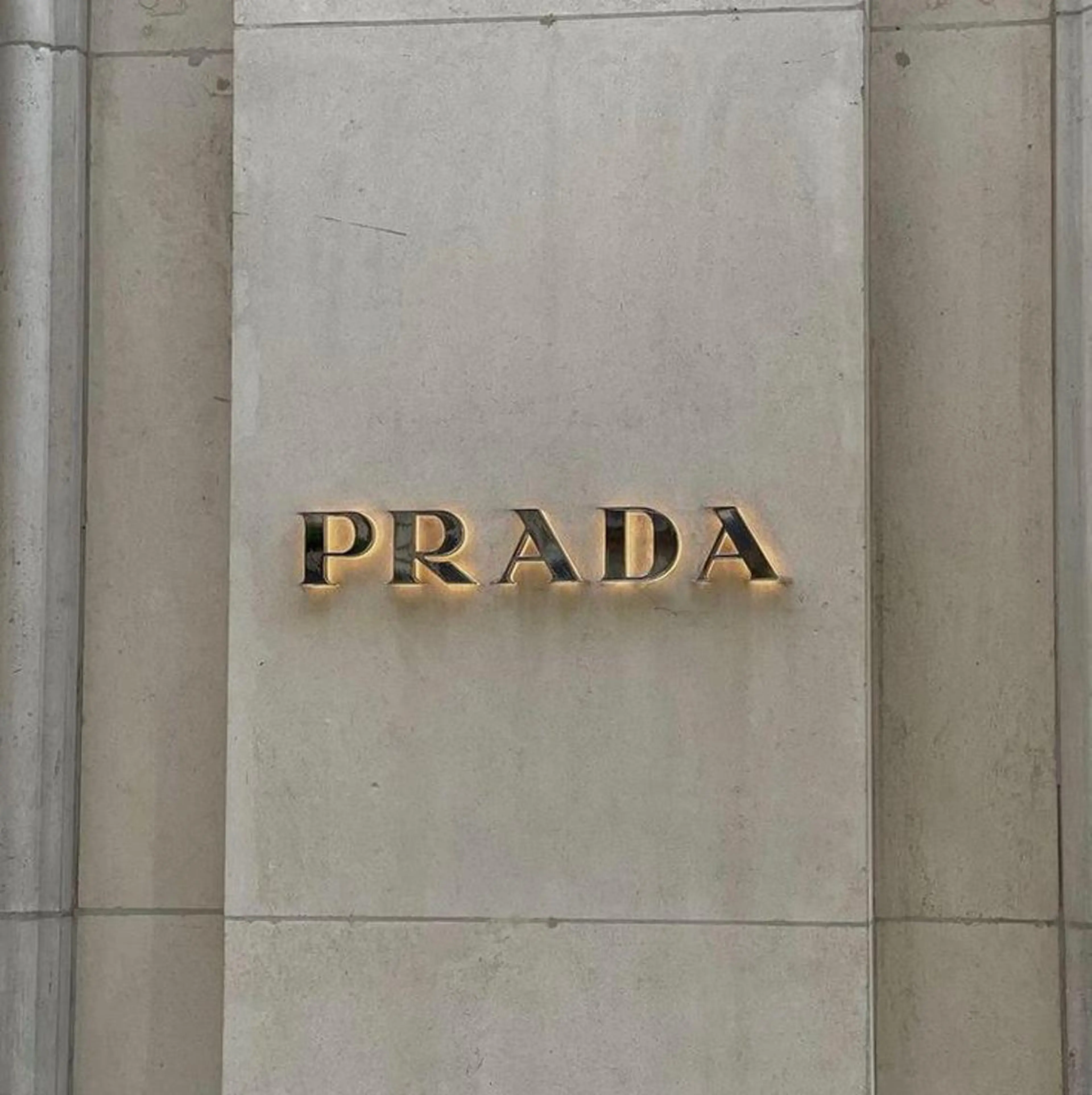 IwAsh  大和駅店所属・shiho .のヘアスタイル