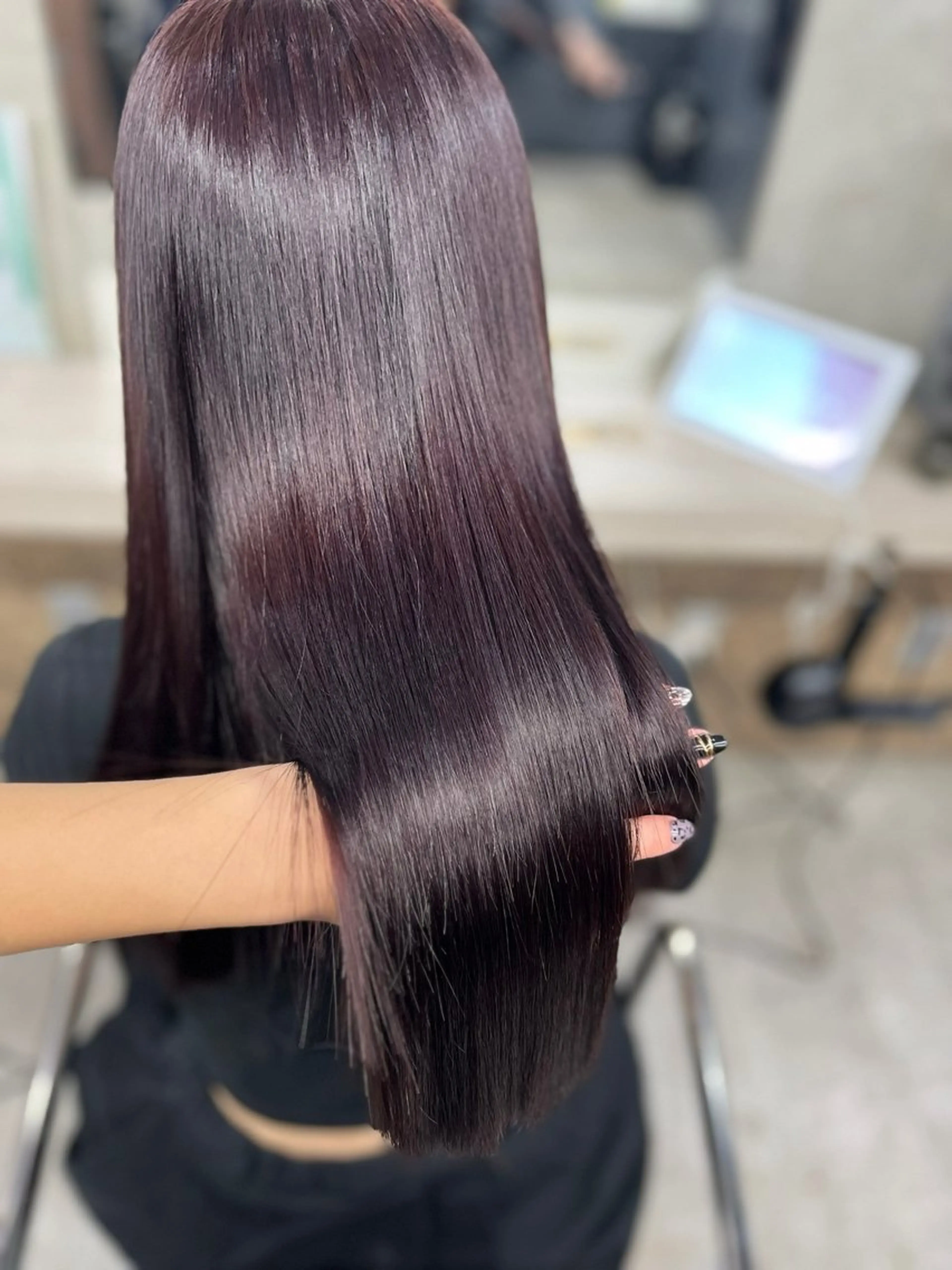 ロング カラー ヘアカラー トリートメント 🖤 tsubura🖤のヘアスタイル