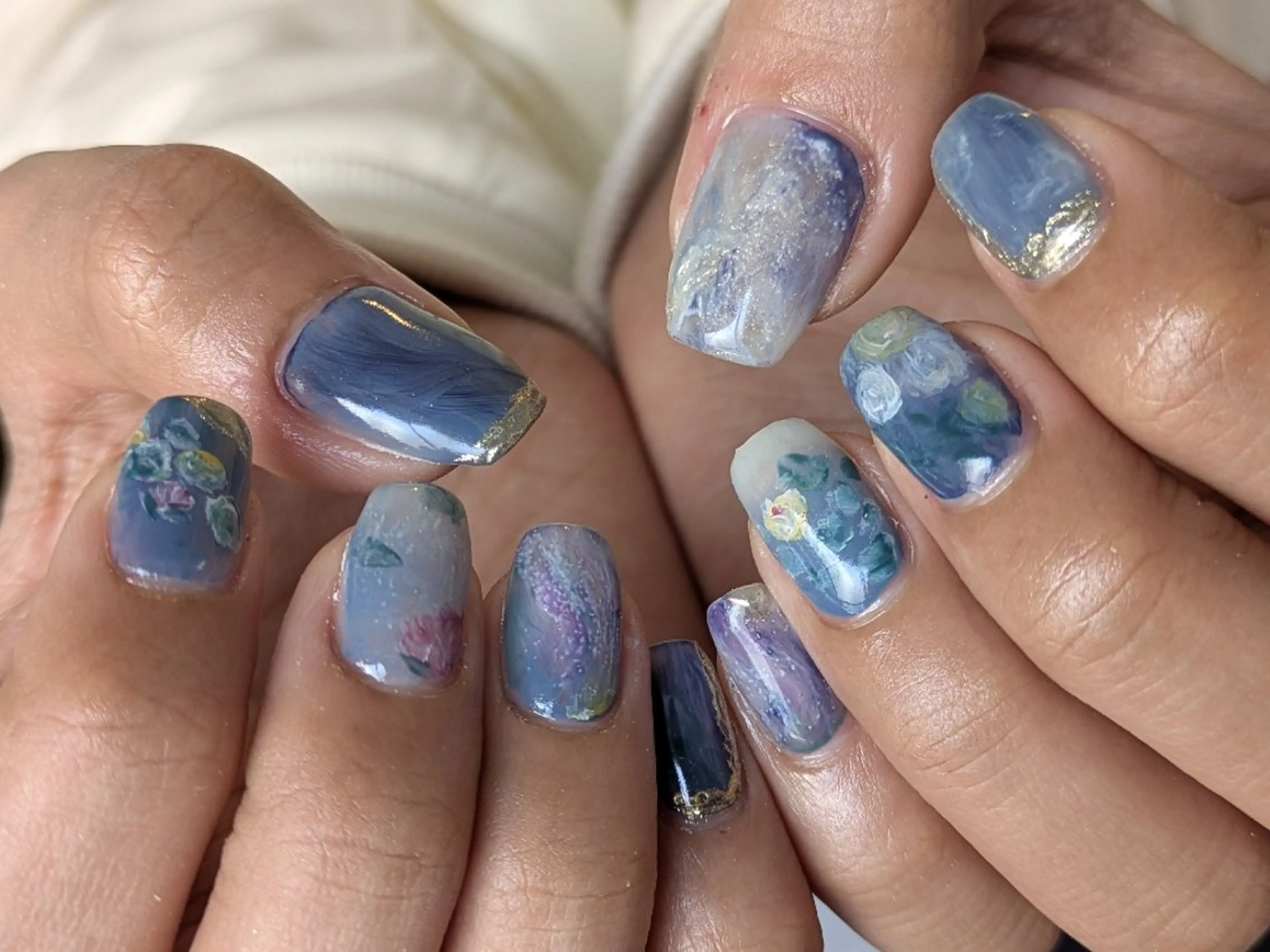 ネイル ニュアンスネイル 【新宿三丁目】AMIのネイルデザイン