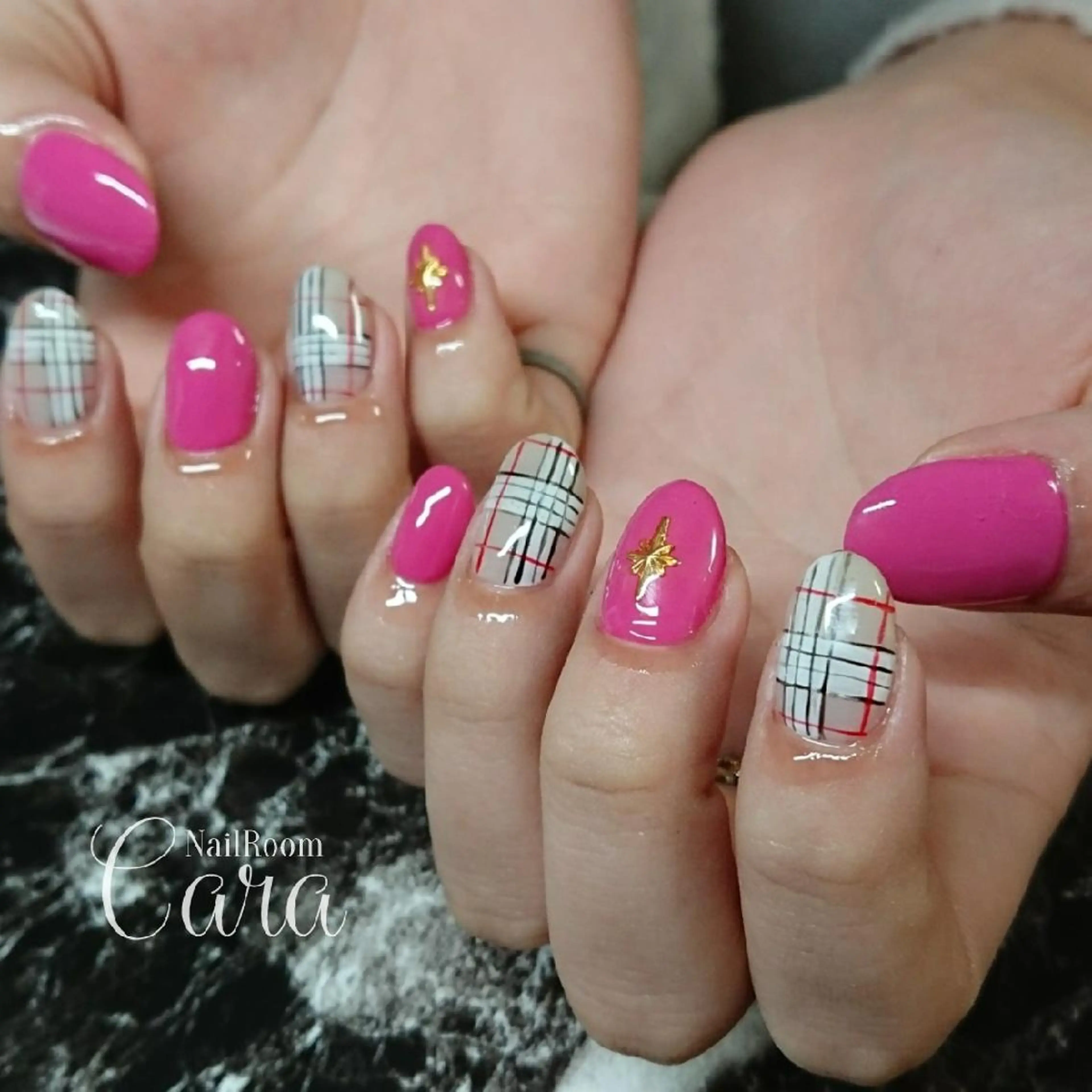 ネイル instinkt_ Mio Mizunoのネイルデザイン