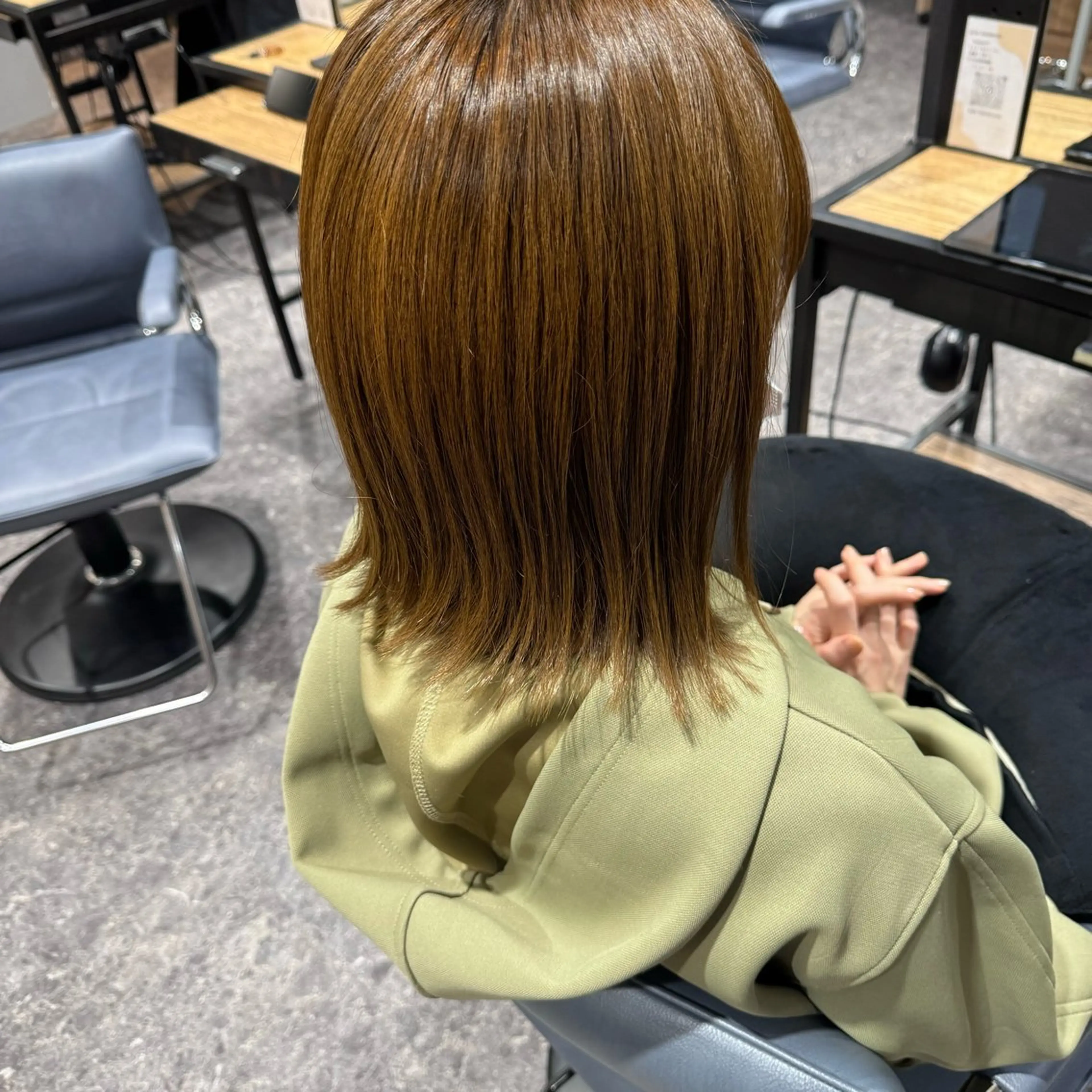 ミディアム 髪質改善 縮毛矯正 カット ヘアカラー トリートメント OAK 中目黒のヘアスタイル