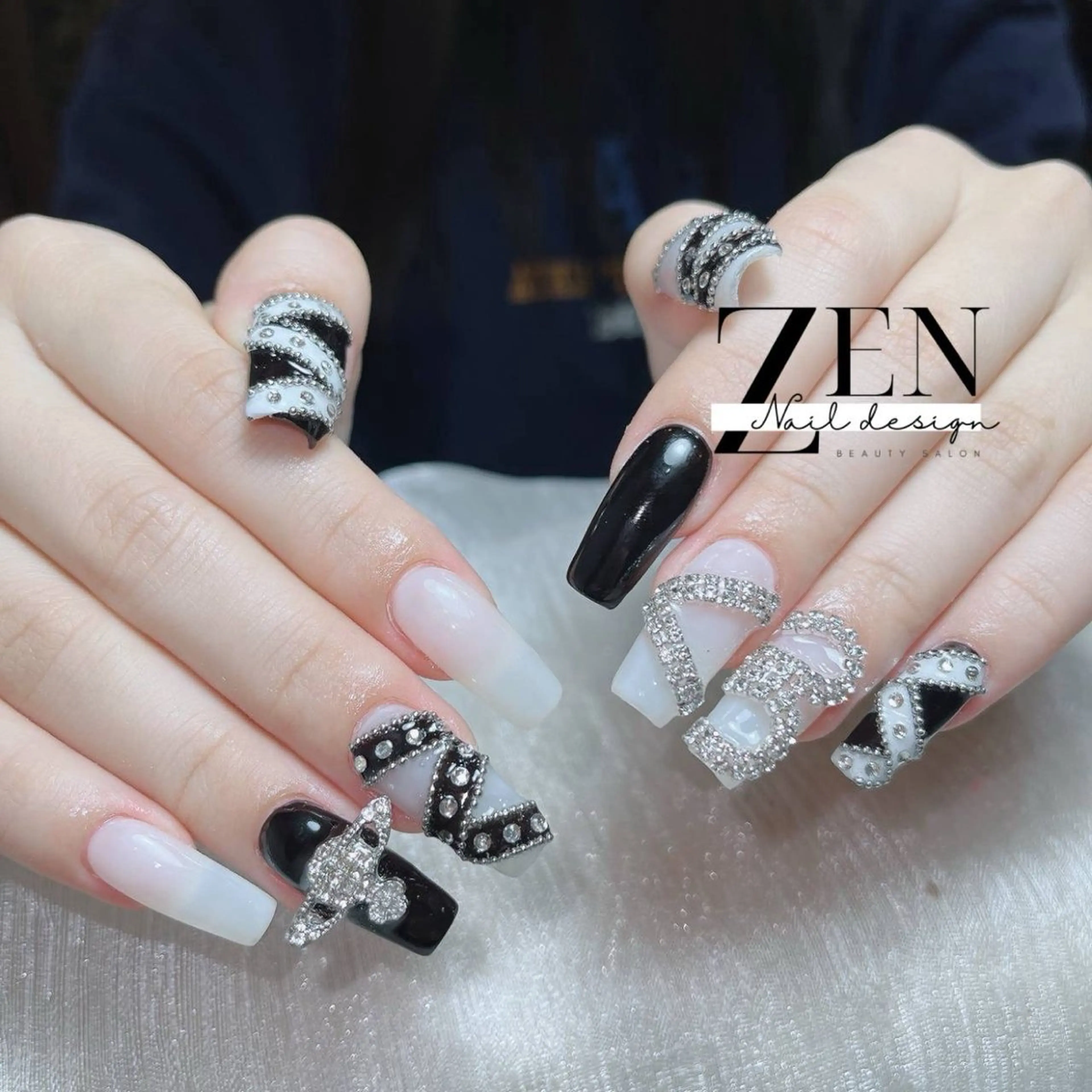 ネイル 持ち込み スカルプネイル ネイルチップ ハンドネイル Zen Nail Design 池袋のネイルデザイン