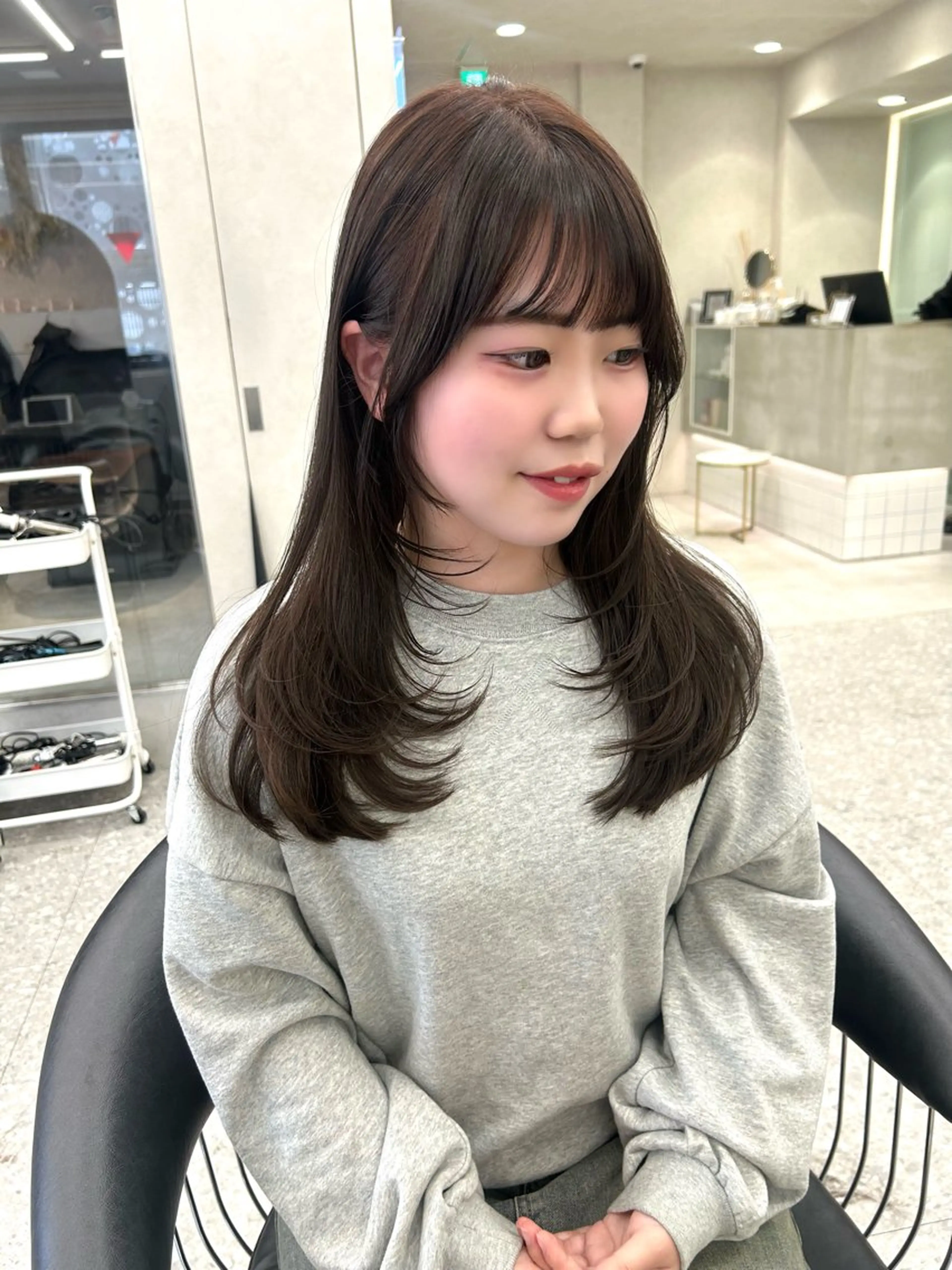 ミディアム カラー ヘアアレンジ カット ヘアカラー fumika🎀 韓国ヘアのヘアスタイル